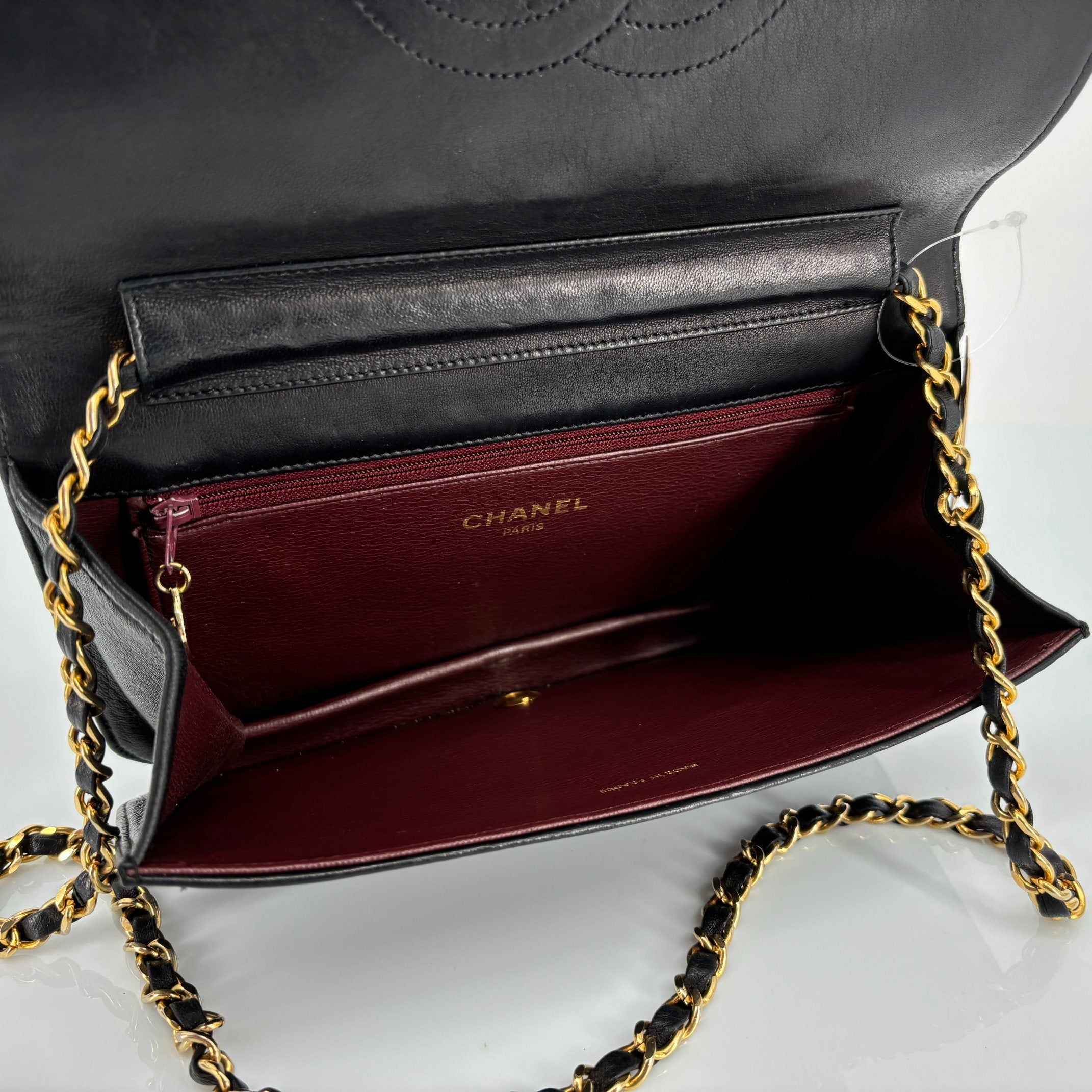 Chanel Full Flap Bag Push-Lock Black Matelassé Leather