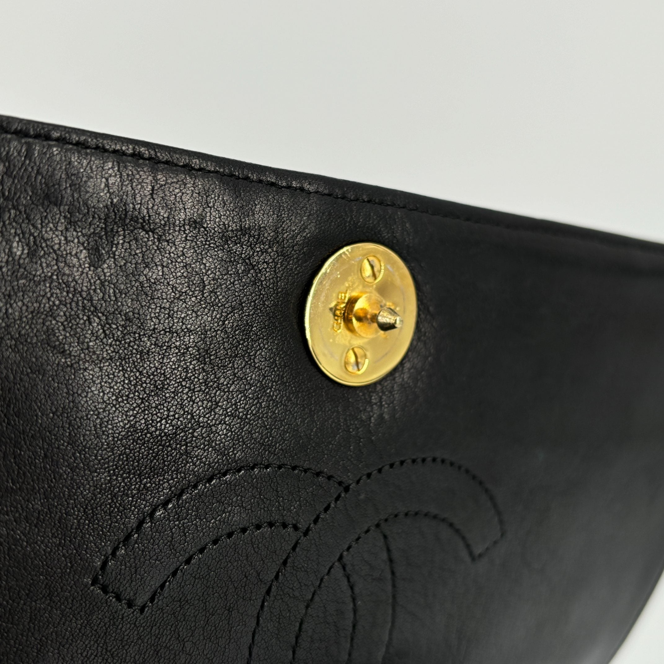 Chanel Full Flap Bag Push-Lock Black Matelassé Leather