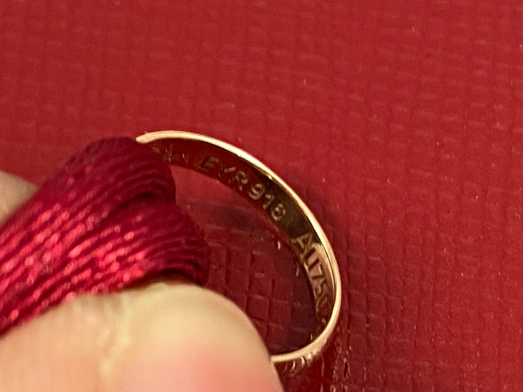 Cartier Trinity Bracelet 18K Gold