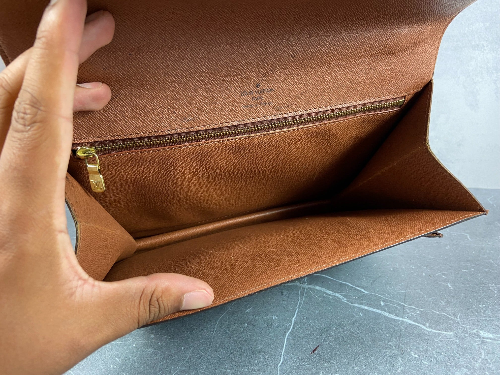 Louis Vuitton Monceau 26 Monogram Canvas