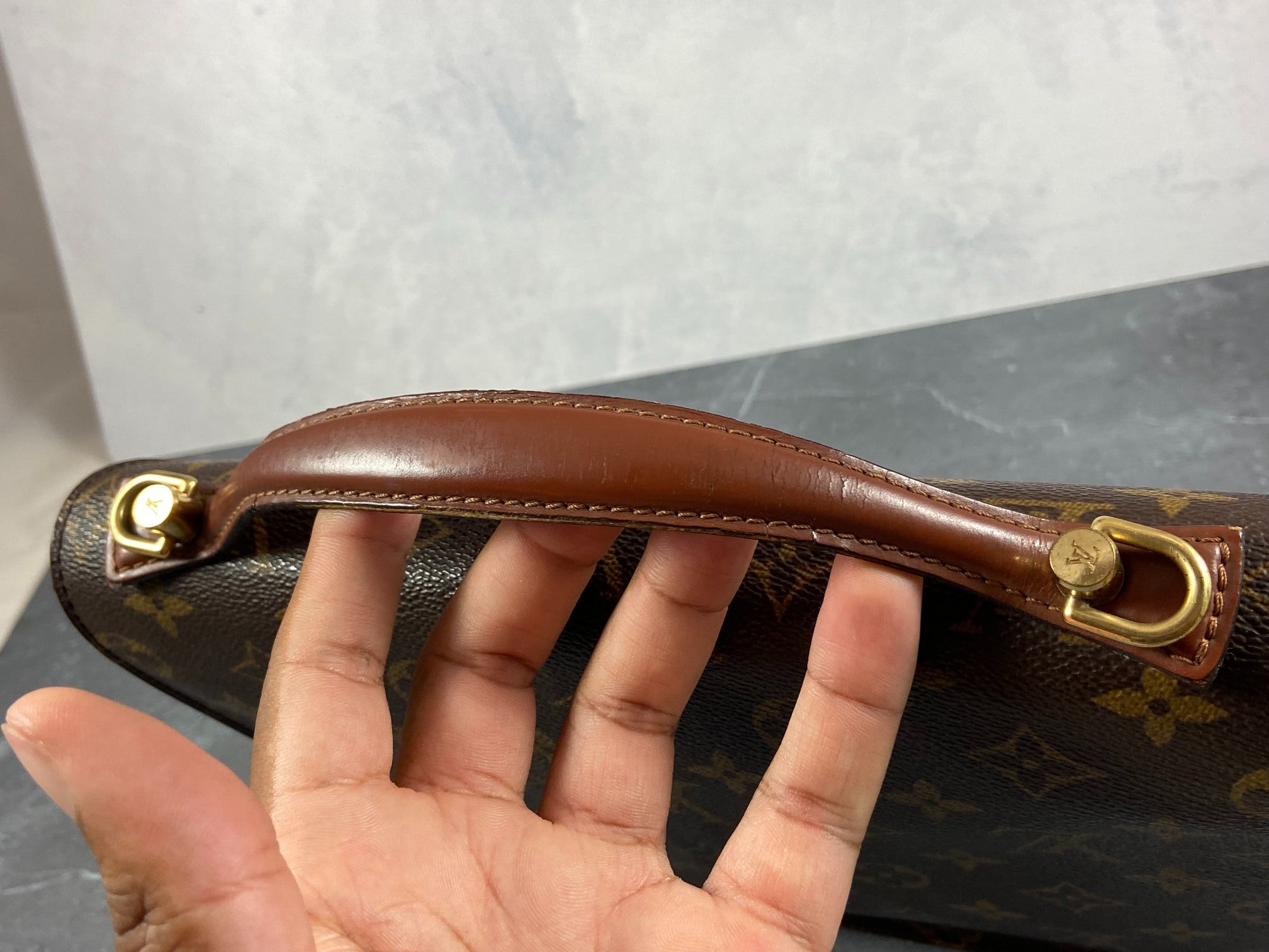 Louis Vuitton Monceau 26 Monogram Canvas