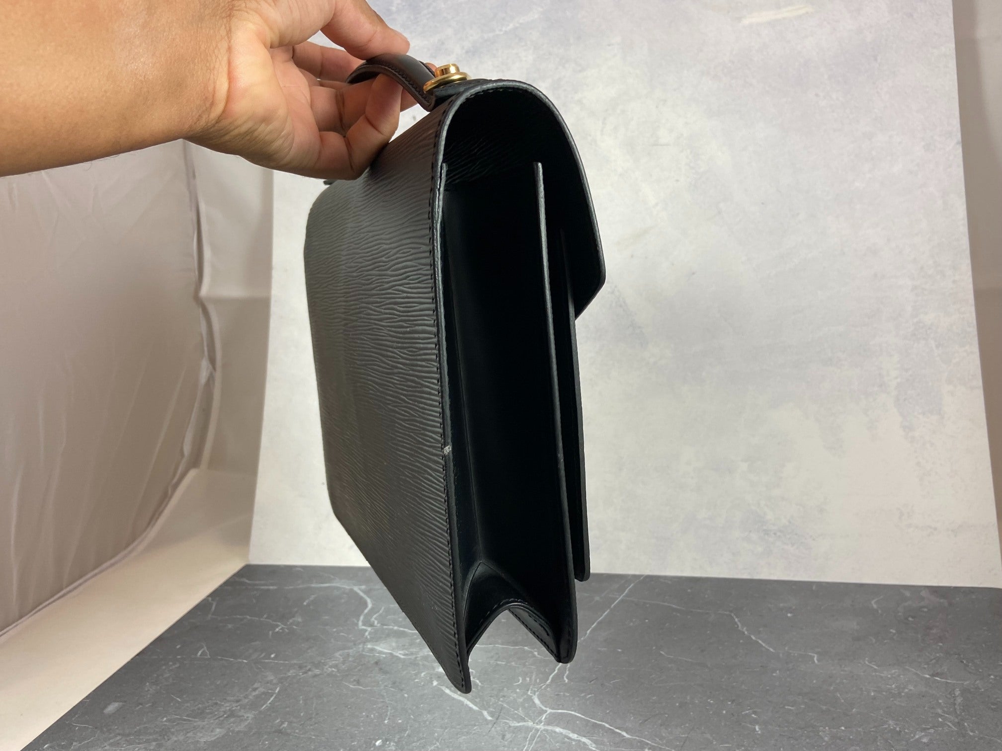 Louis Vuitton Monceau 28 Black Epi Leather