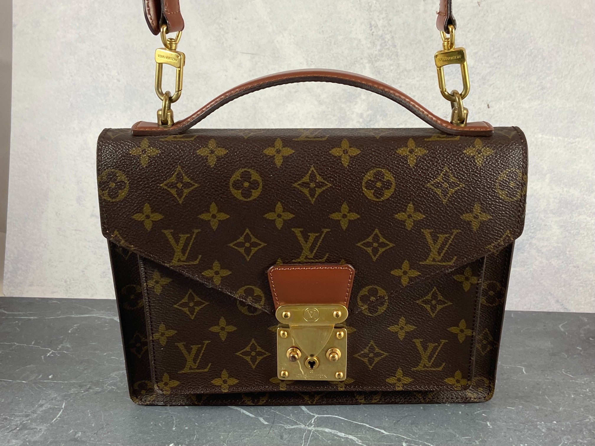 Louis Vuitton Monceau 26 Monogram Canvas
