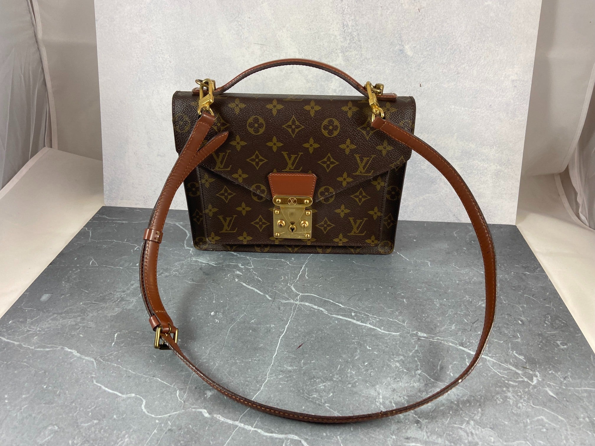 Louis Vuitton Monceau 26 Monogram Canvas