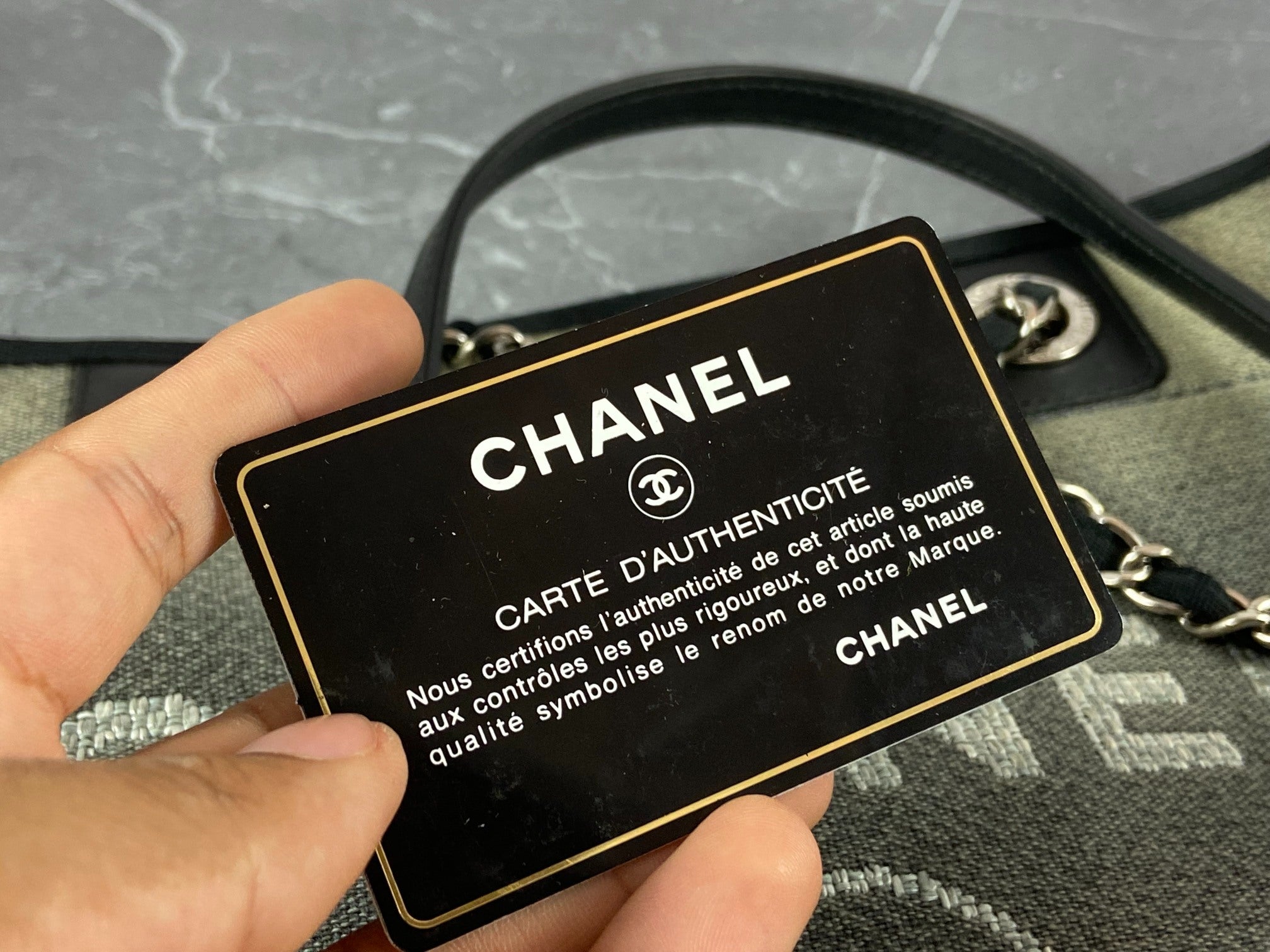 Chanel Deauville Hand / Tote Bag Black