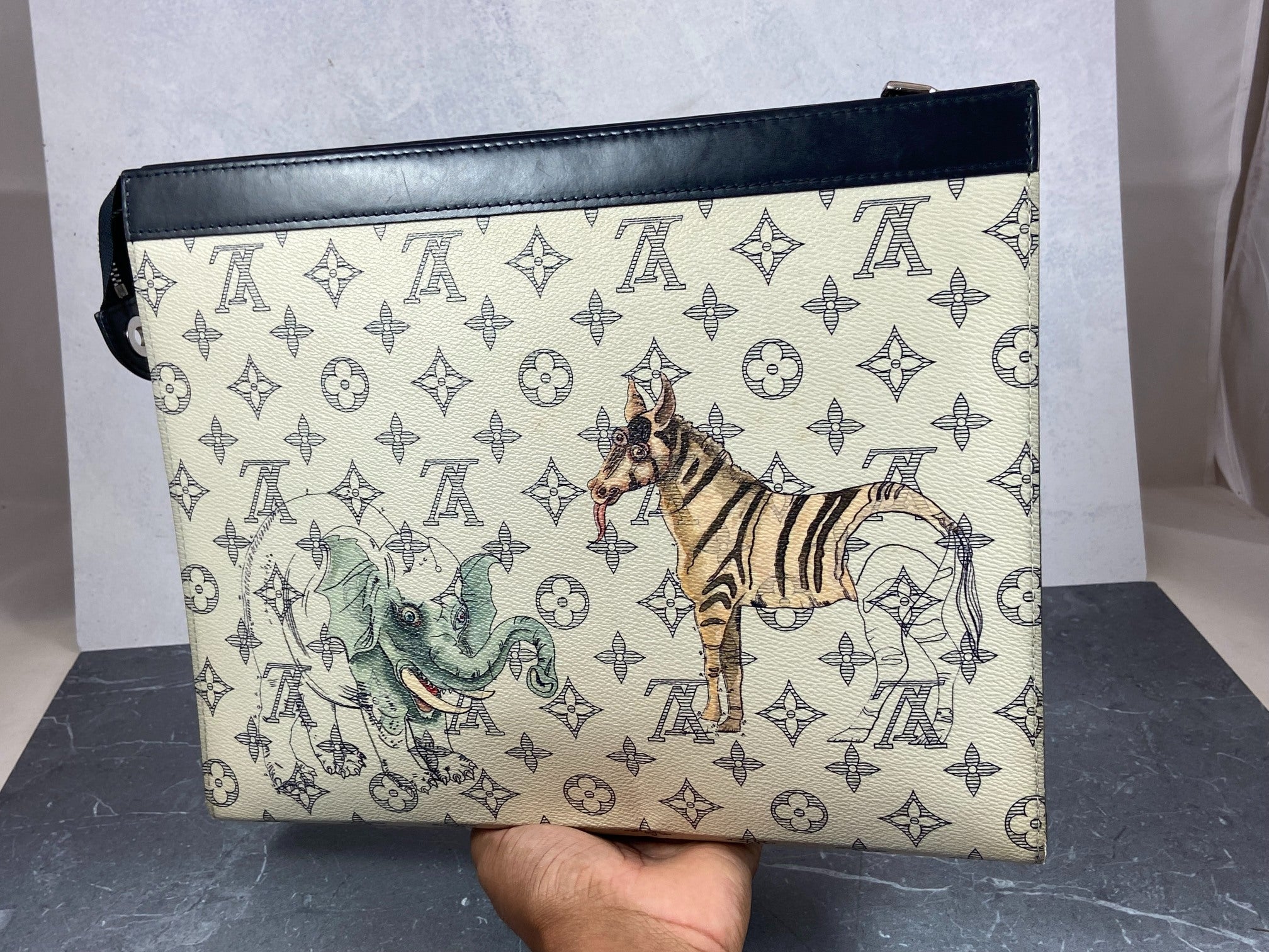 Louis Vuitton Savane Dune Chapman Monogram Pochette Voyage GM