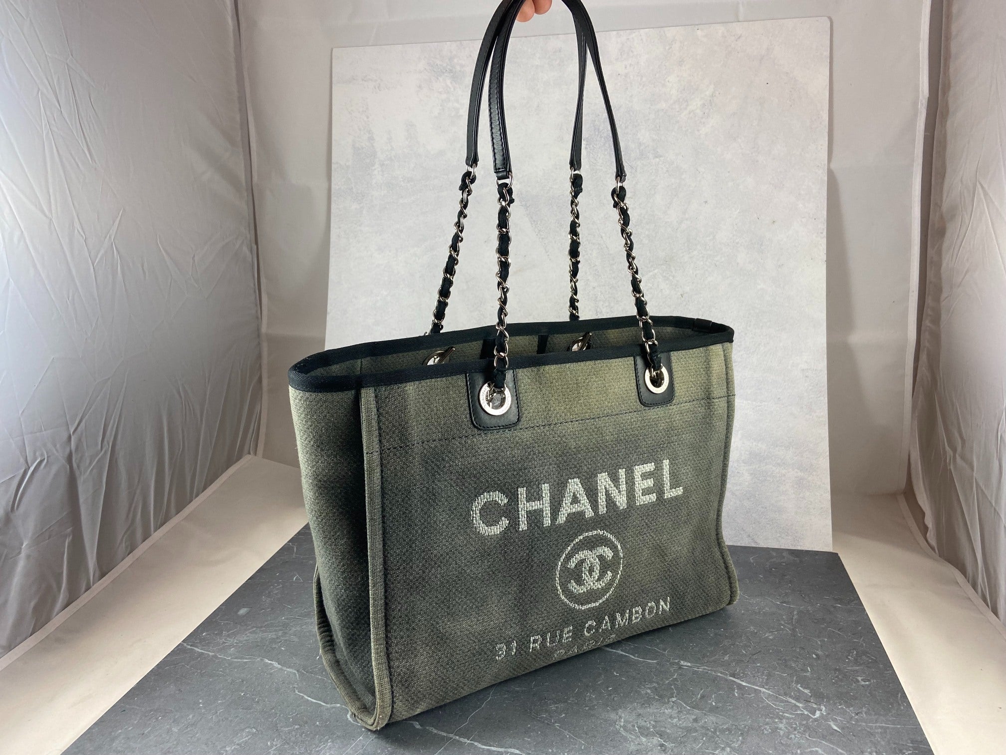 Chanel Deauville Hand / Tote Bag Black
