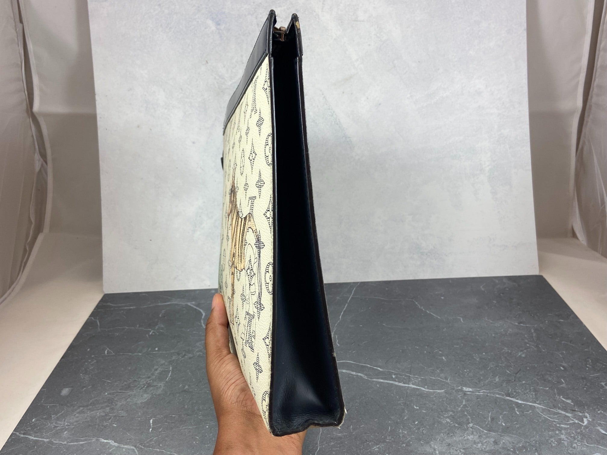 Louis Vuitton Savane Dune Chapman Monogram Pochette Voyage GM