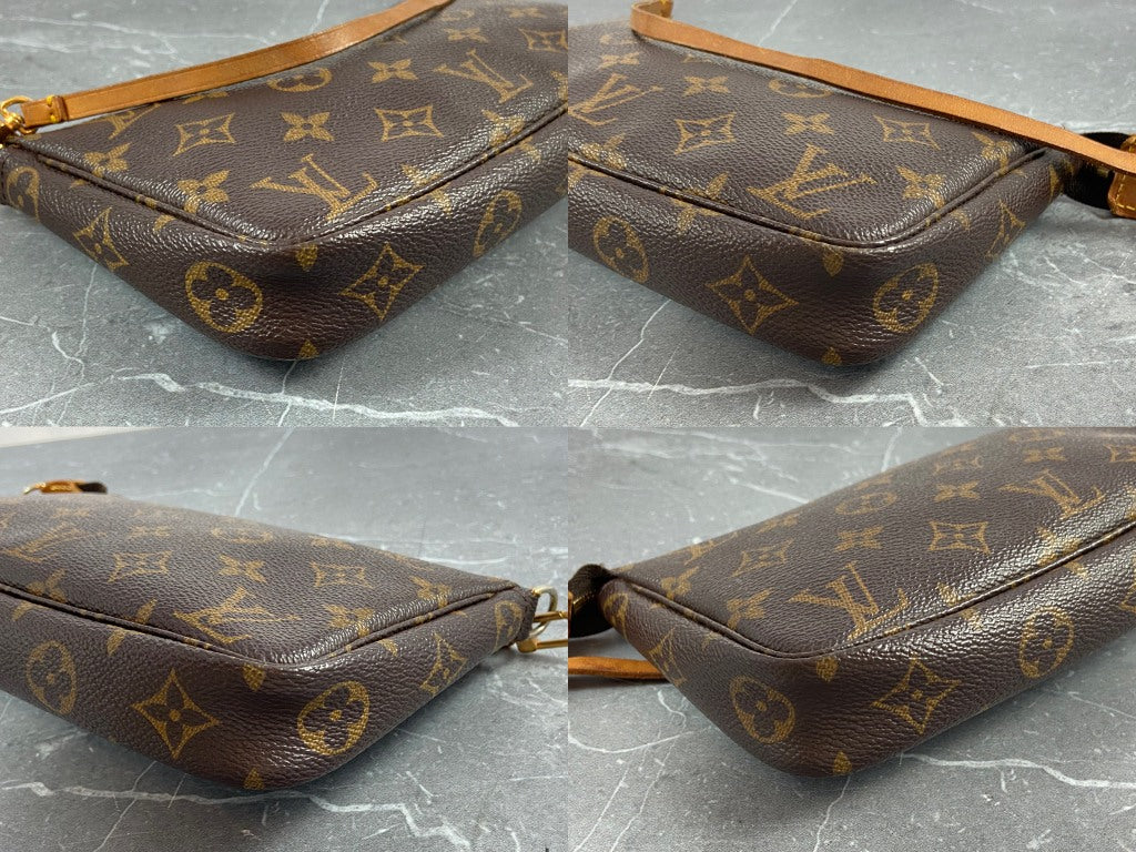 Louis Vuitton Pochette Accessoires Monogram Canvas