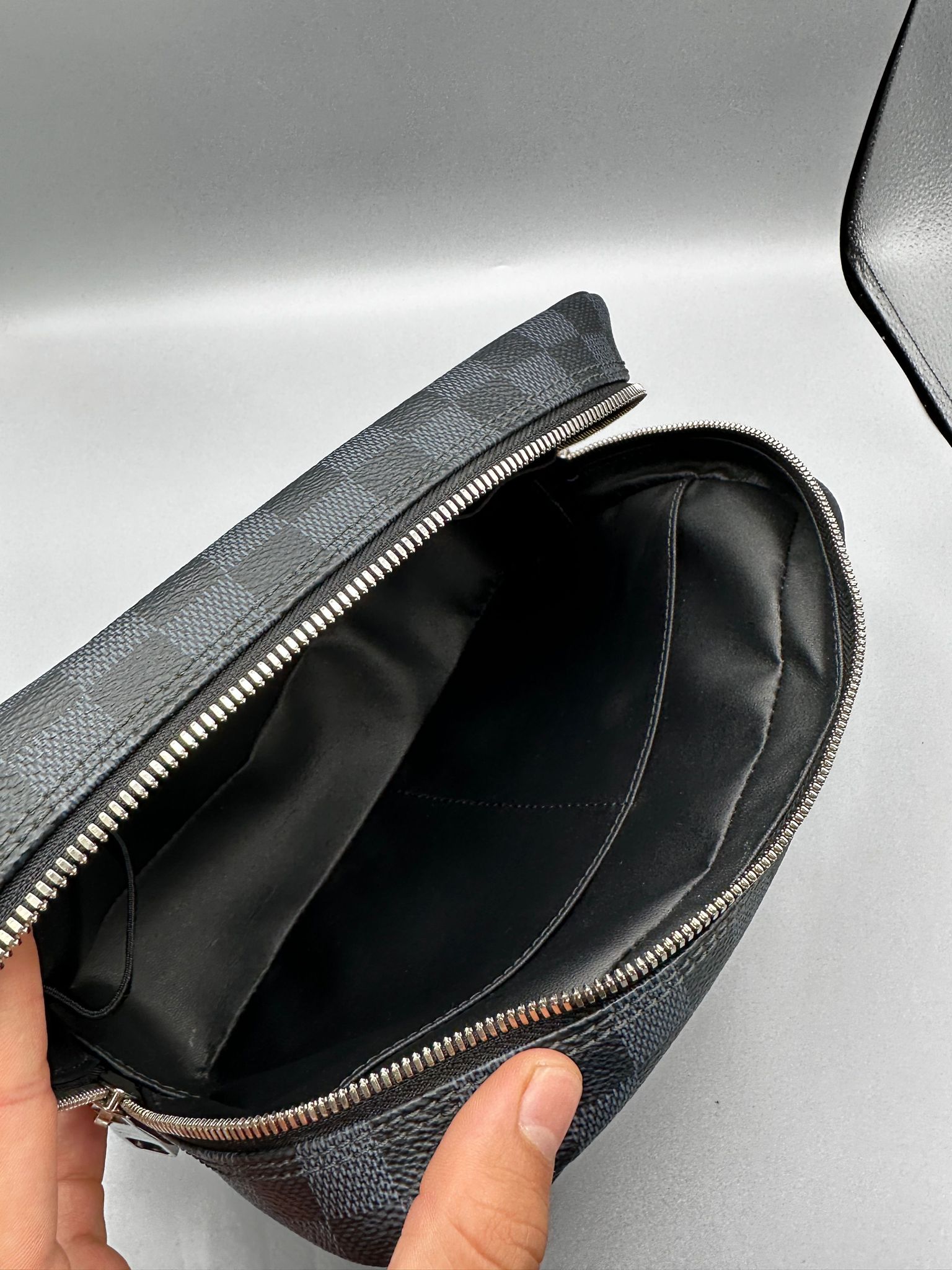 Louis Vuitton Trousse Toilette GM Damier Cobalt