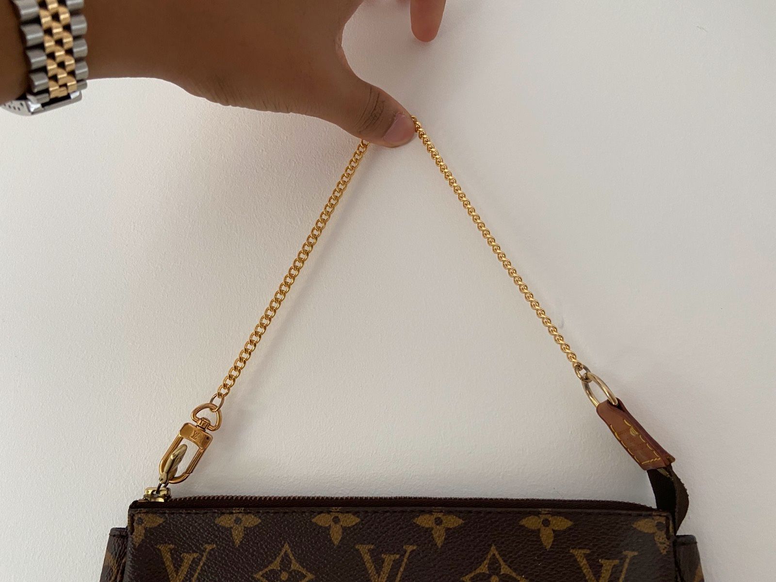 Louis Vuitton Pochette Accessoires Monogram Canvas