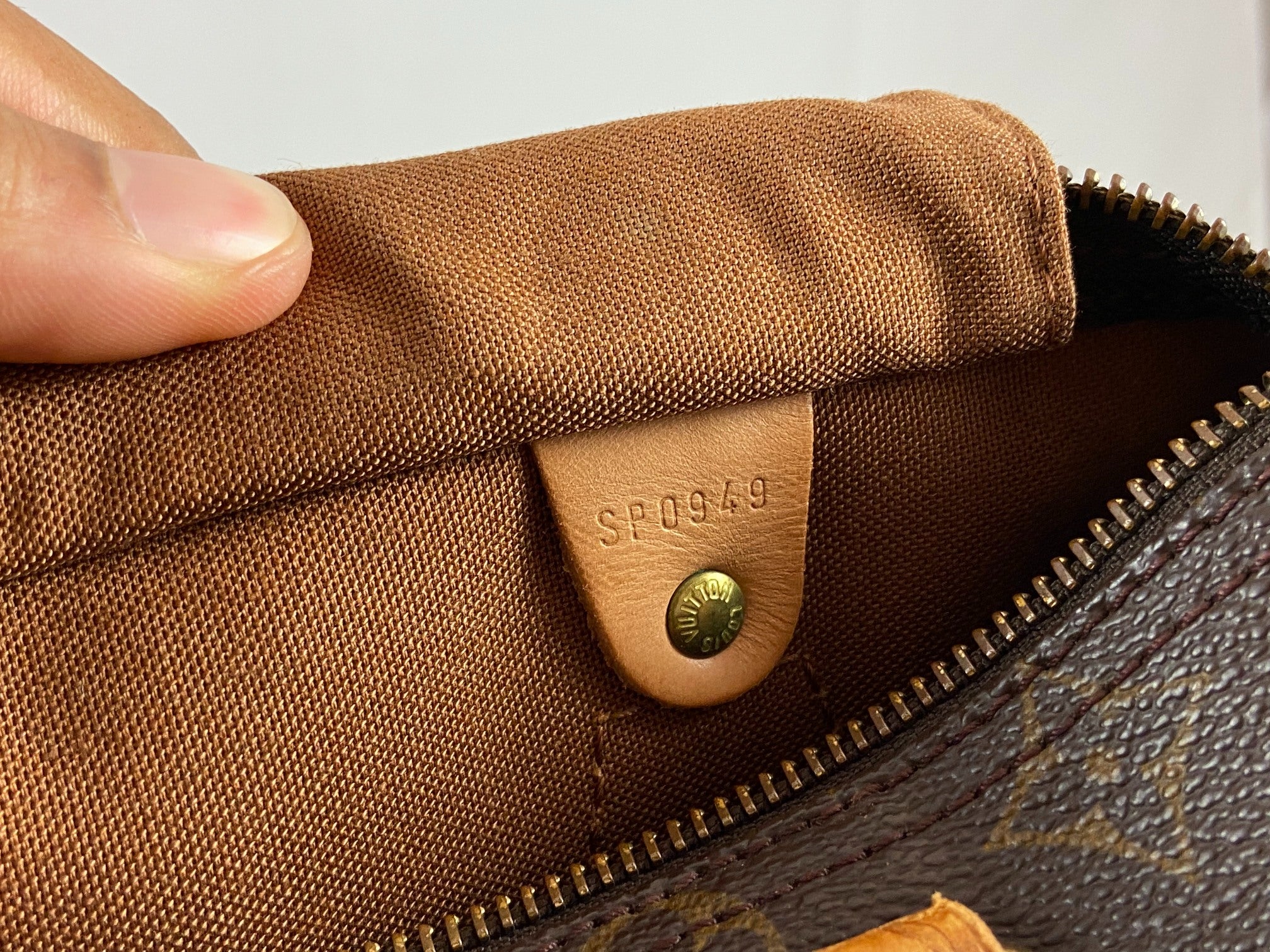 Louis Vuitton Speedy 25 Monogram Canvas