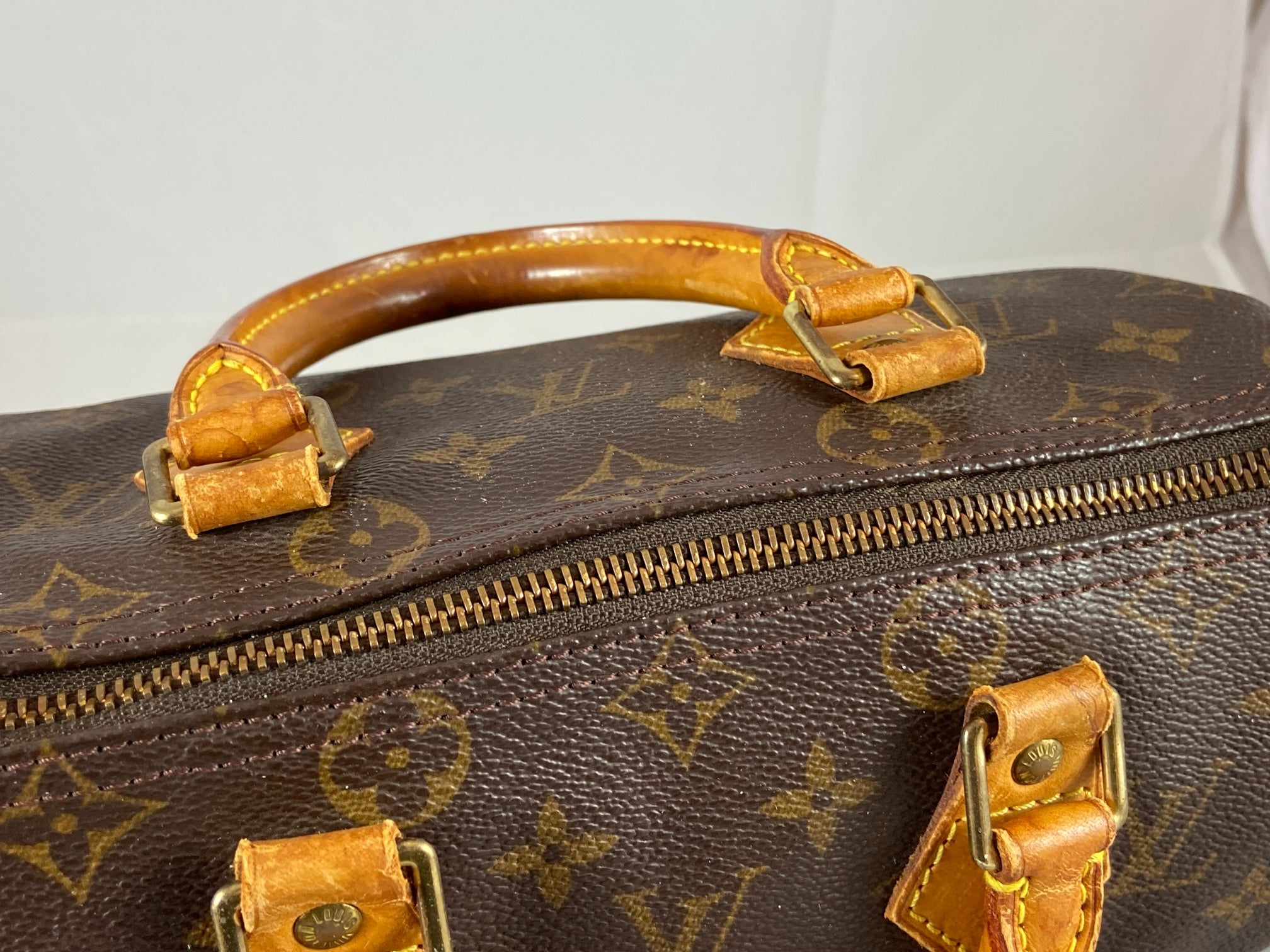 Louis Vuitton Speedy 25 Monogram Canvas