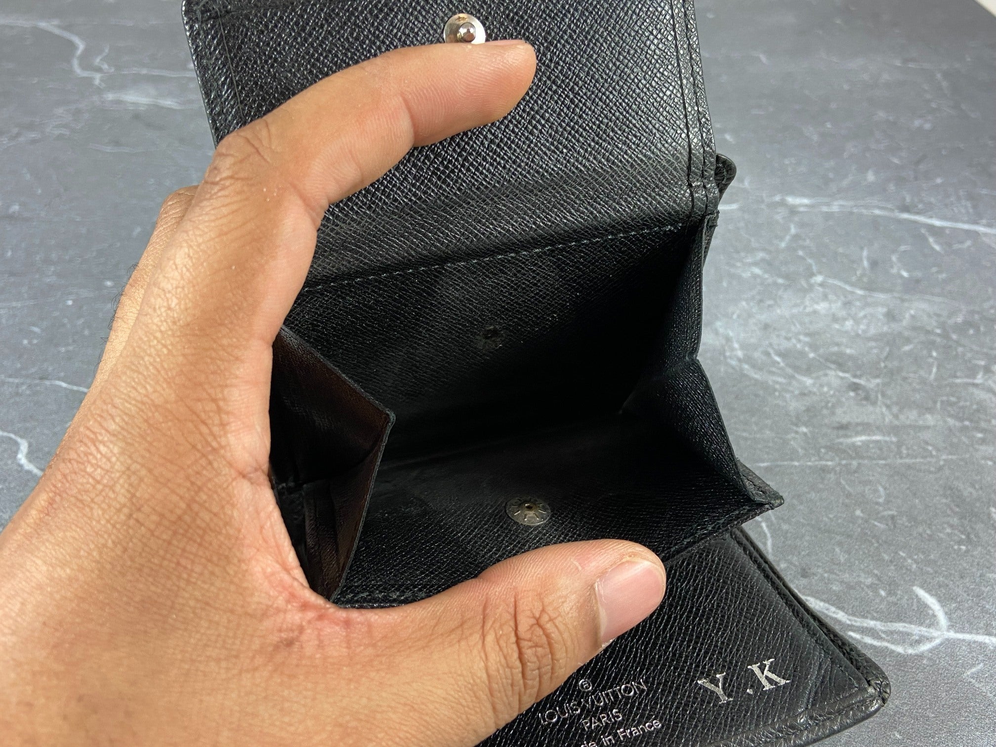 Louis Vuitton Bifold Wallet Black Taiga Leather