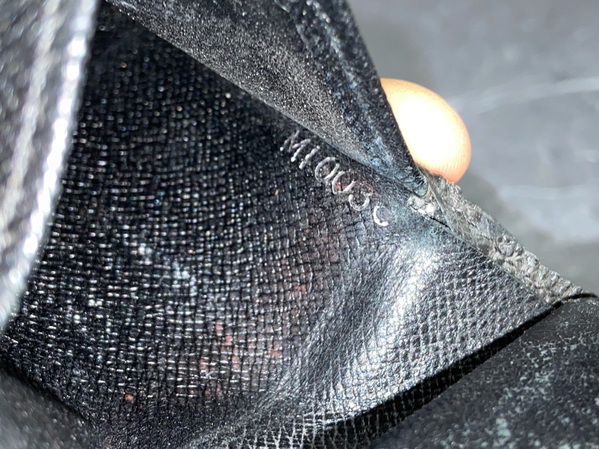 Louis Vuitton Bifold Wallet Black Taiga Leather