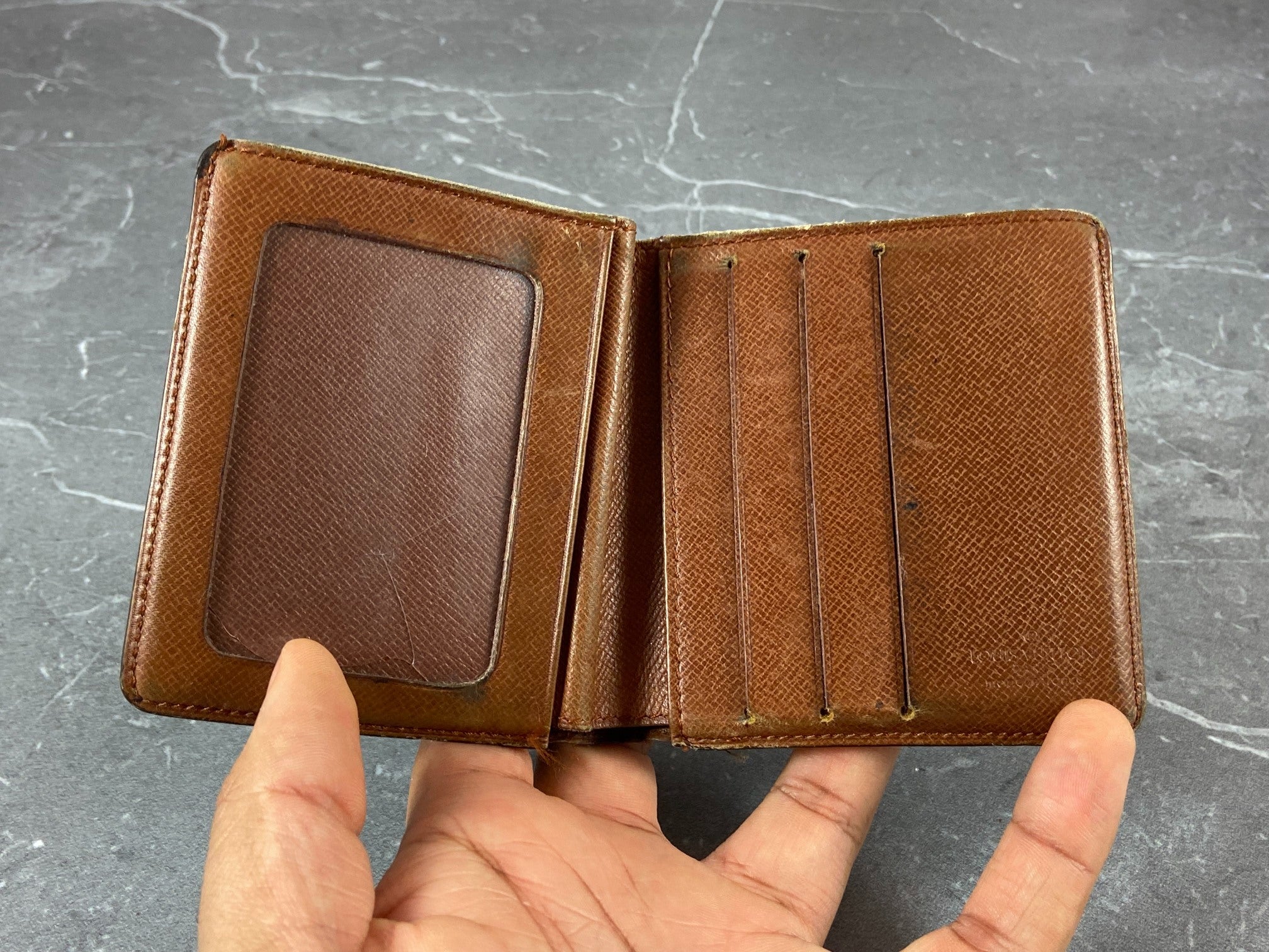 Louis Vuitton Porte-Billets 3 Card Wallet Monogram Canvas