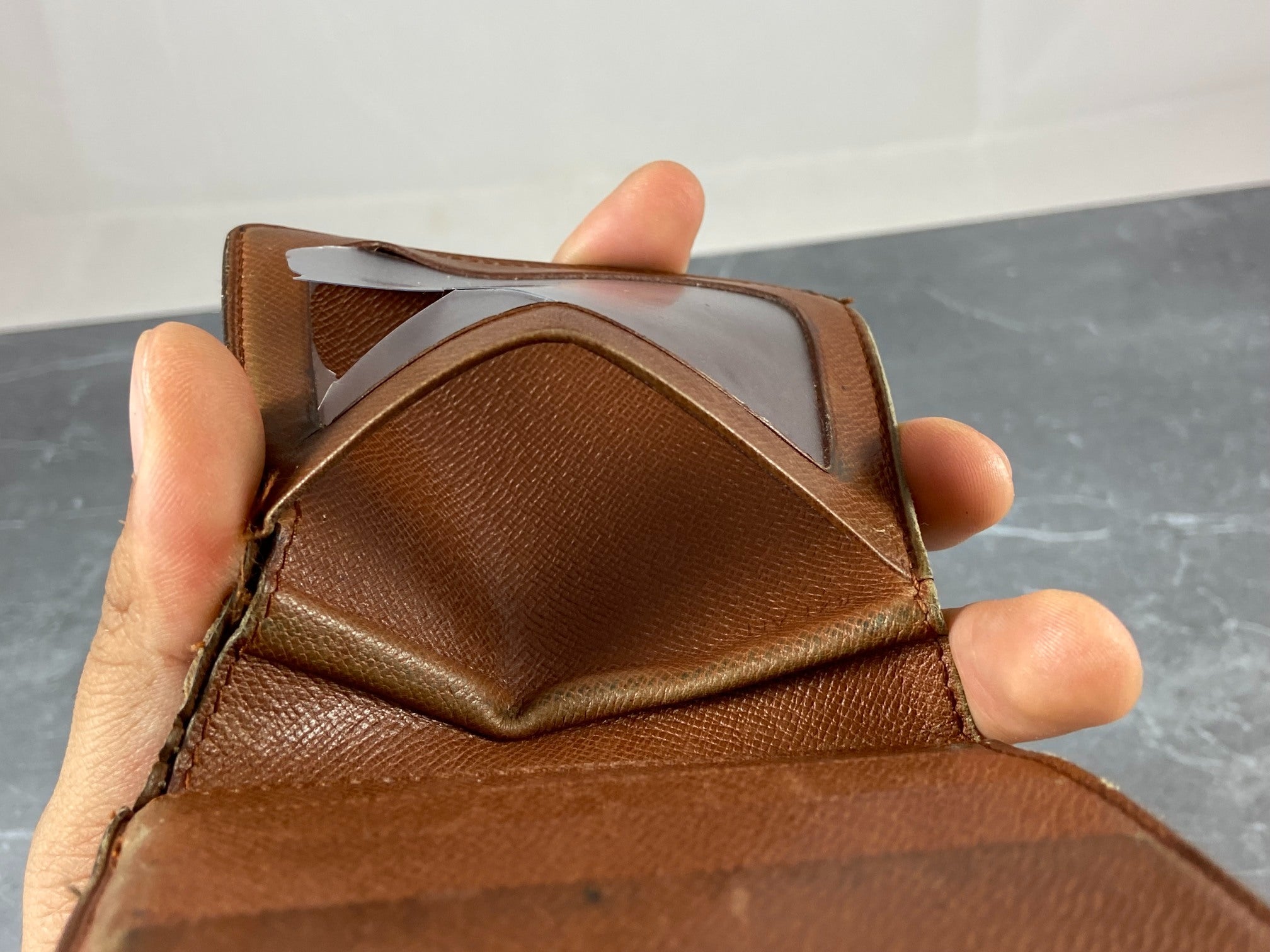 Louis Vuitton Porte-Billets 3 Card Wallet Monogram Canvas