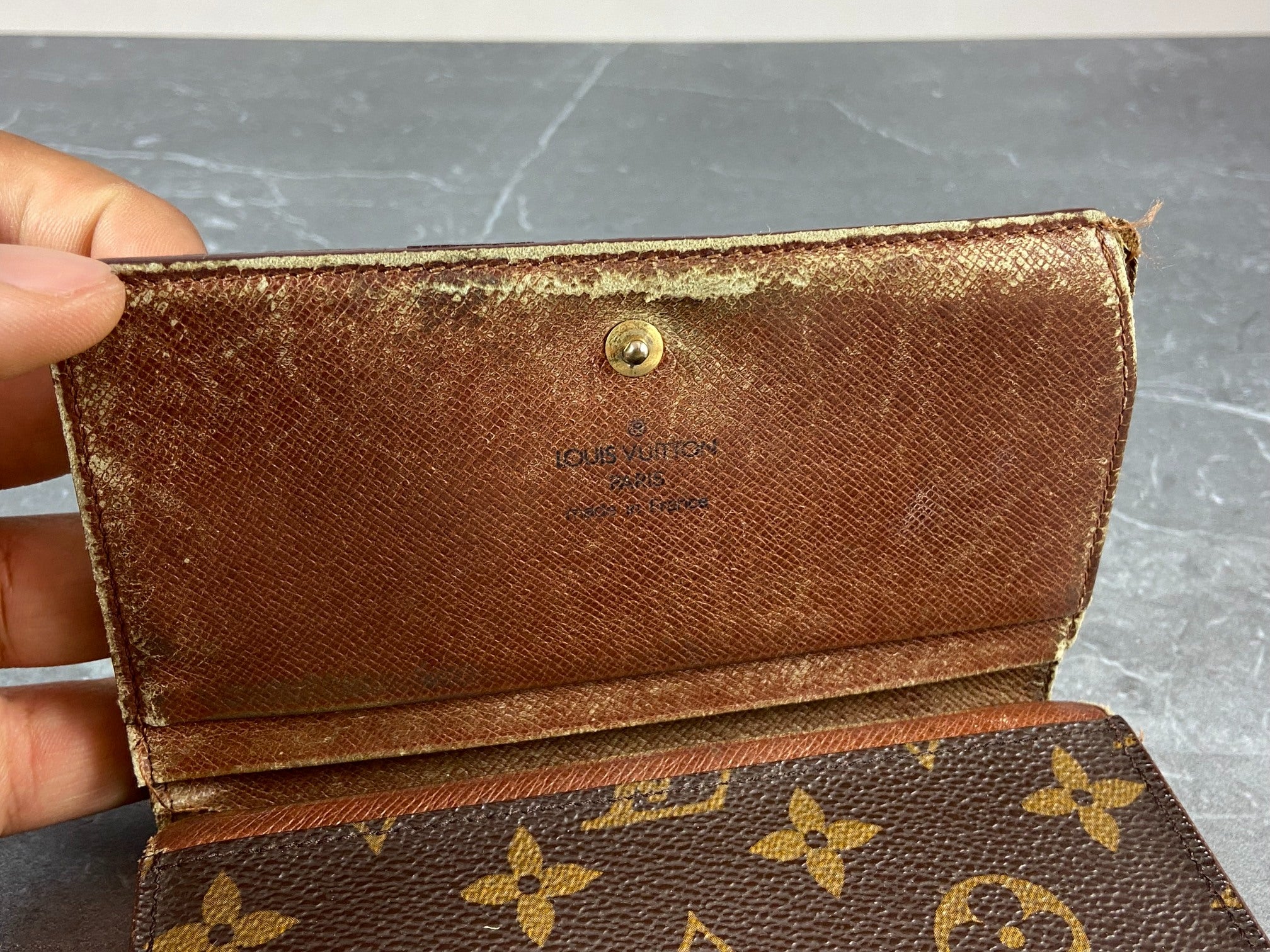 Louis Vuitton Porte-Monnaie Tresor Monogram Canvas