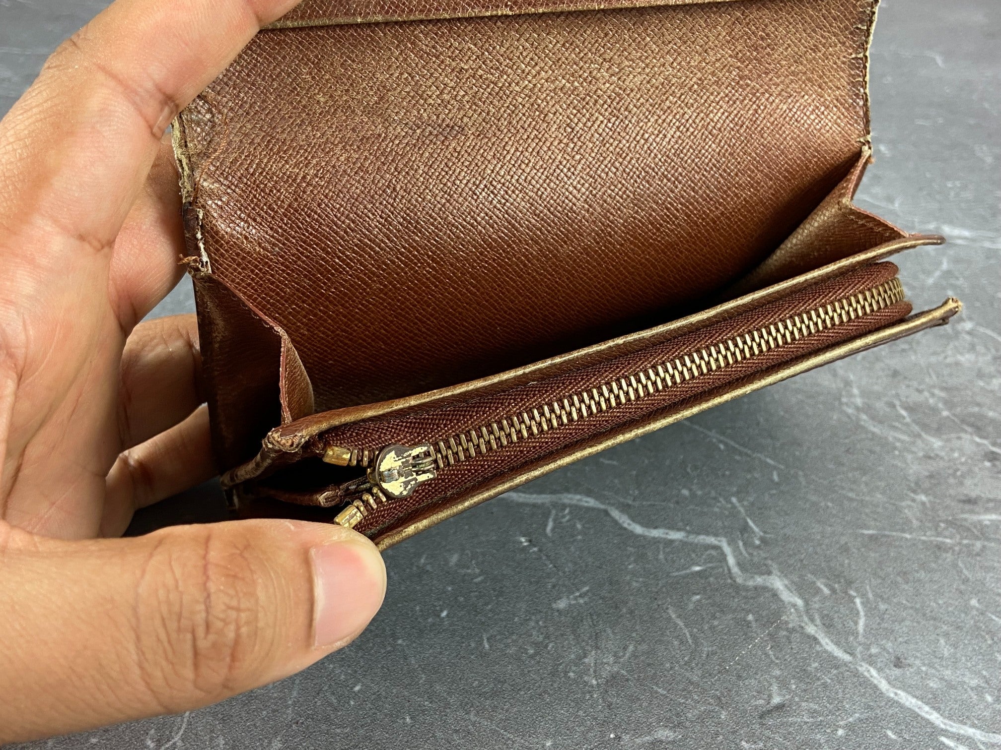 Louis Vuitton Porte-Monnaie Tresor Monogram Canvas