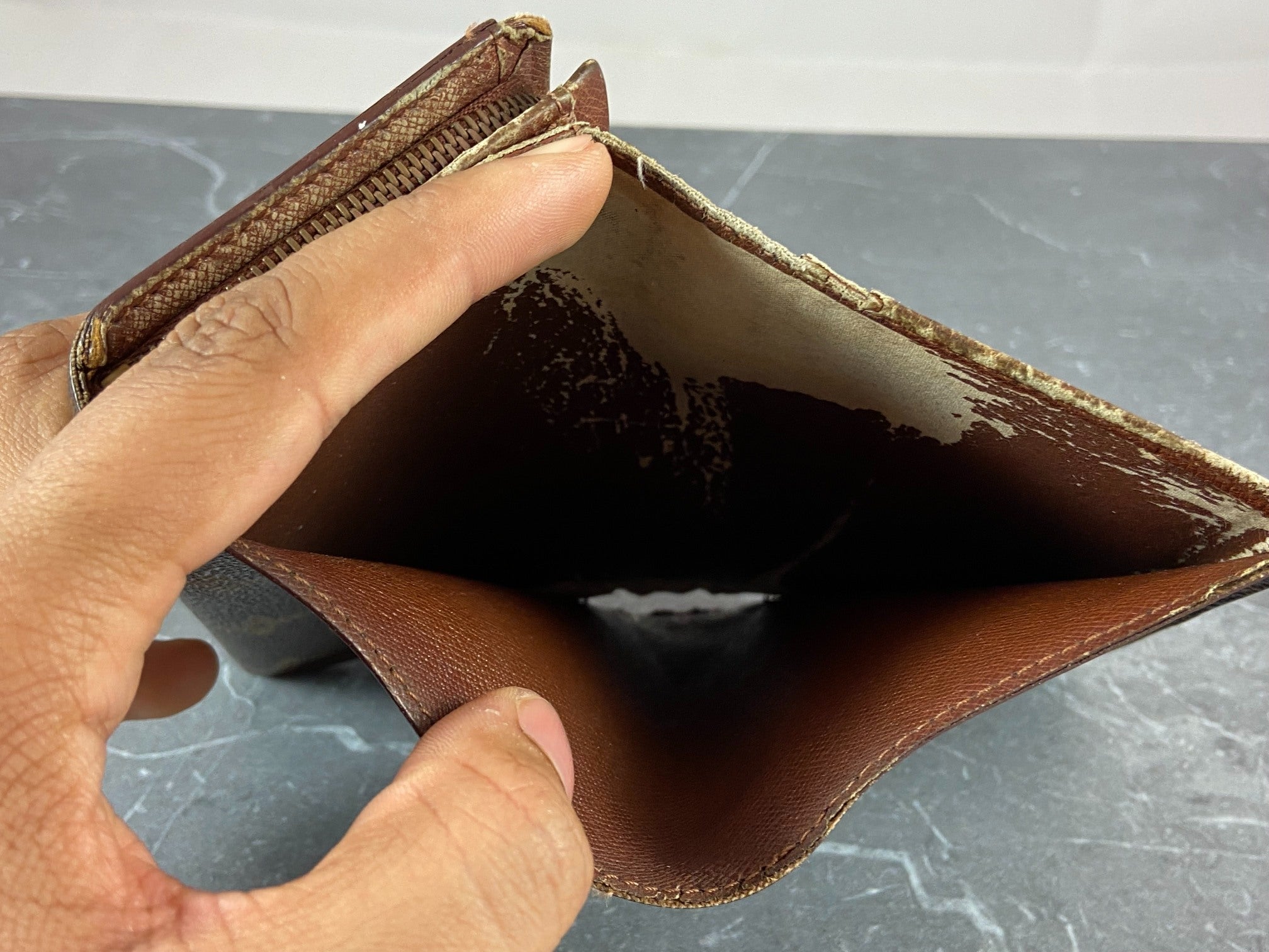 Louis Vuitton Porte-Monnaie Tresor Monogram Canvas