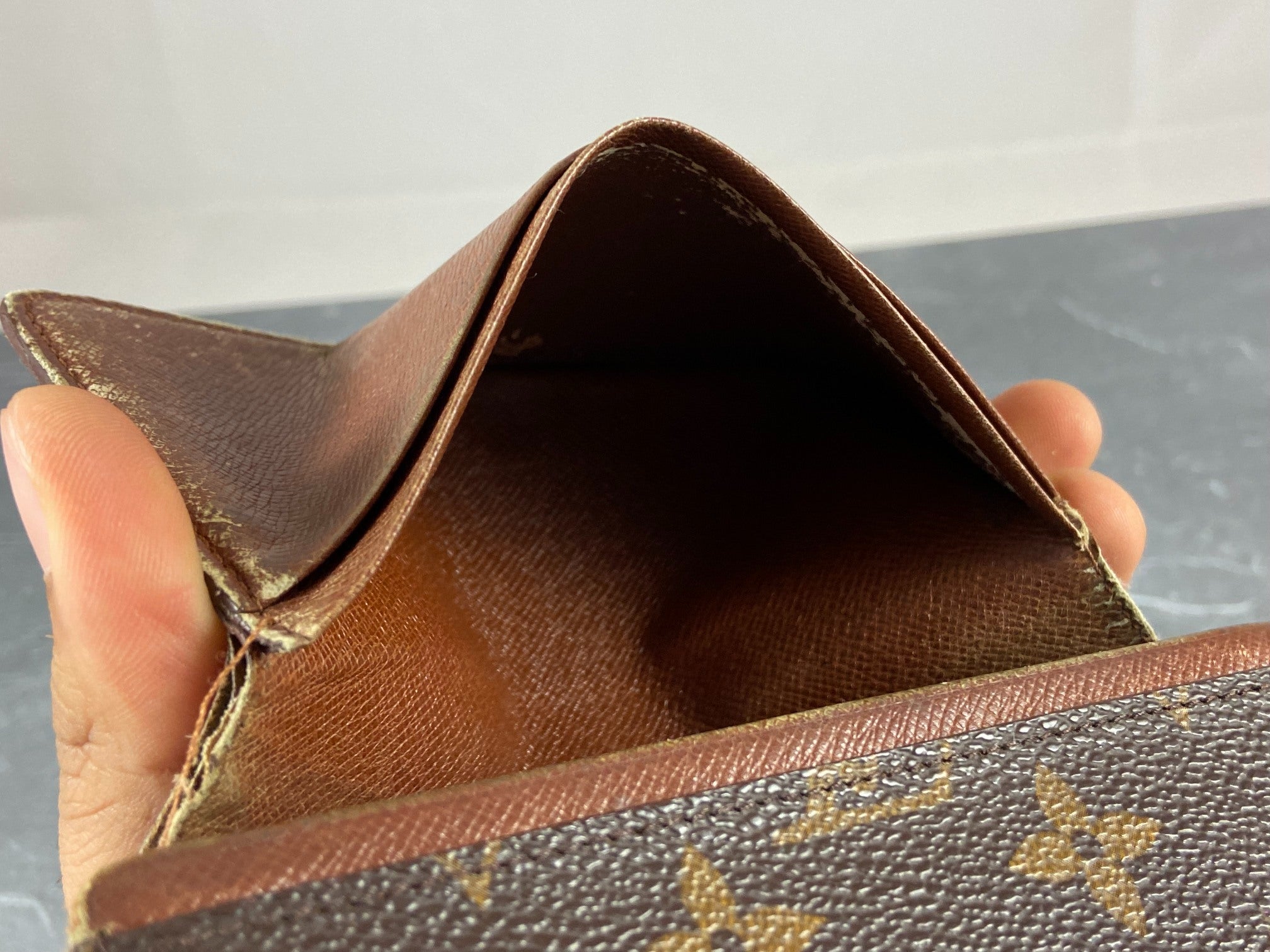 Louis Vuitton Porte-Monnaie Tresor Monogram Canvas