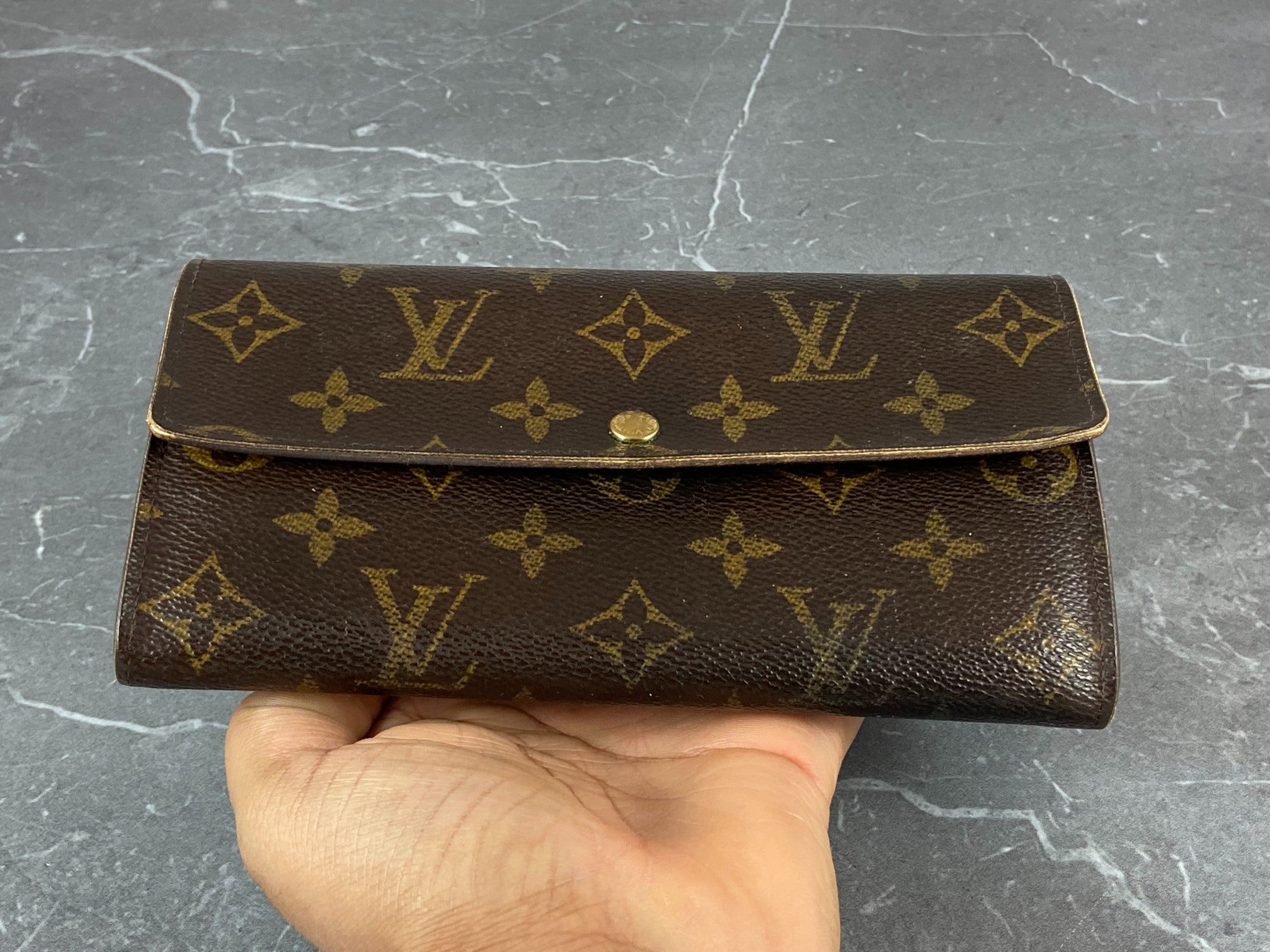 Louis Vuitton Sarah Wallet Monogram Canvas