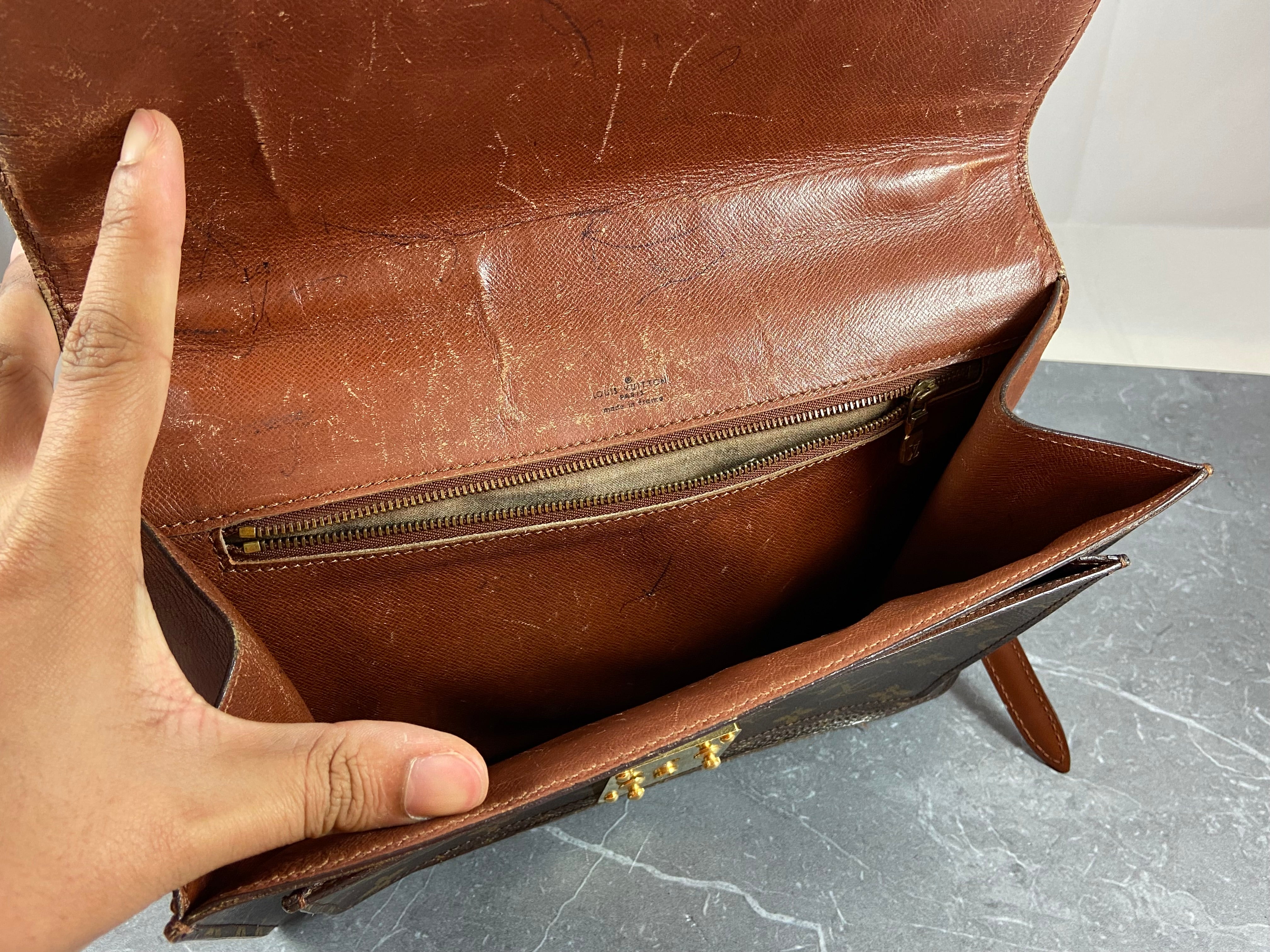 Louis Vuitton Monceau 28 Monogram Canvas