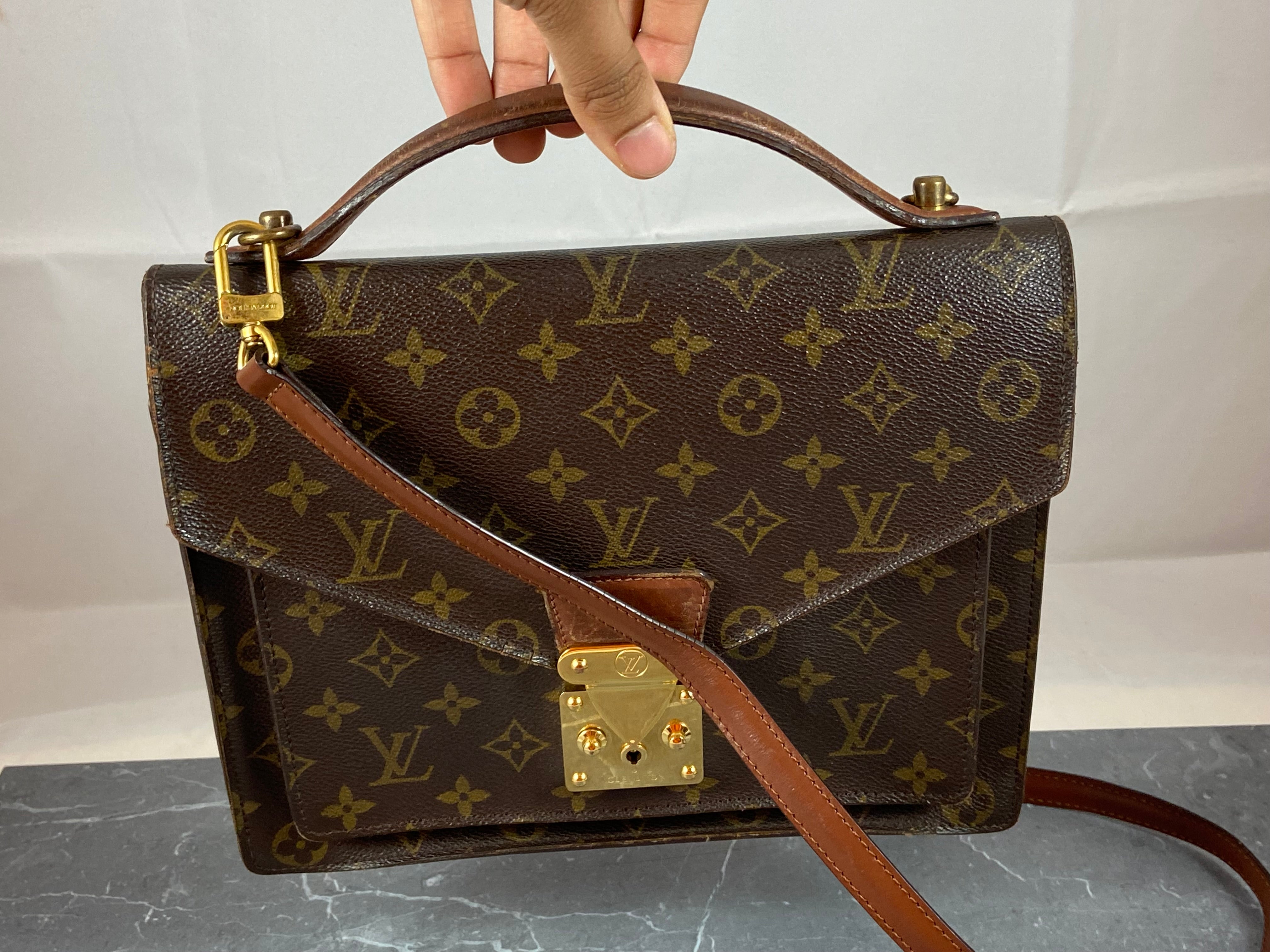 Louis Vuitton Monceau 28 Monogram Canvas