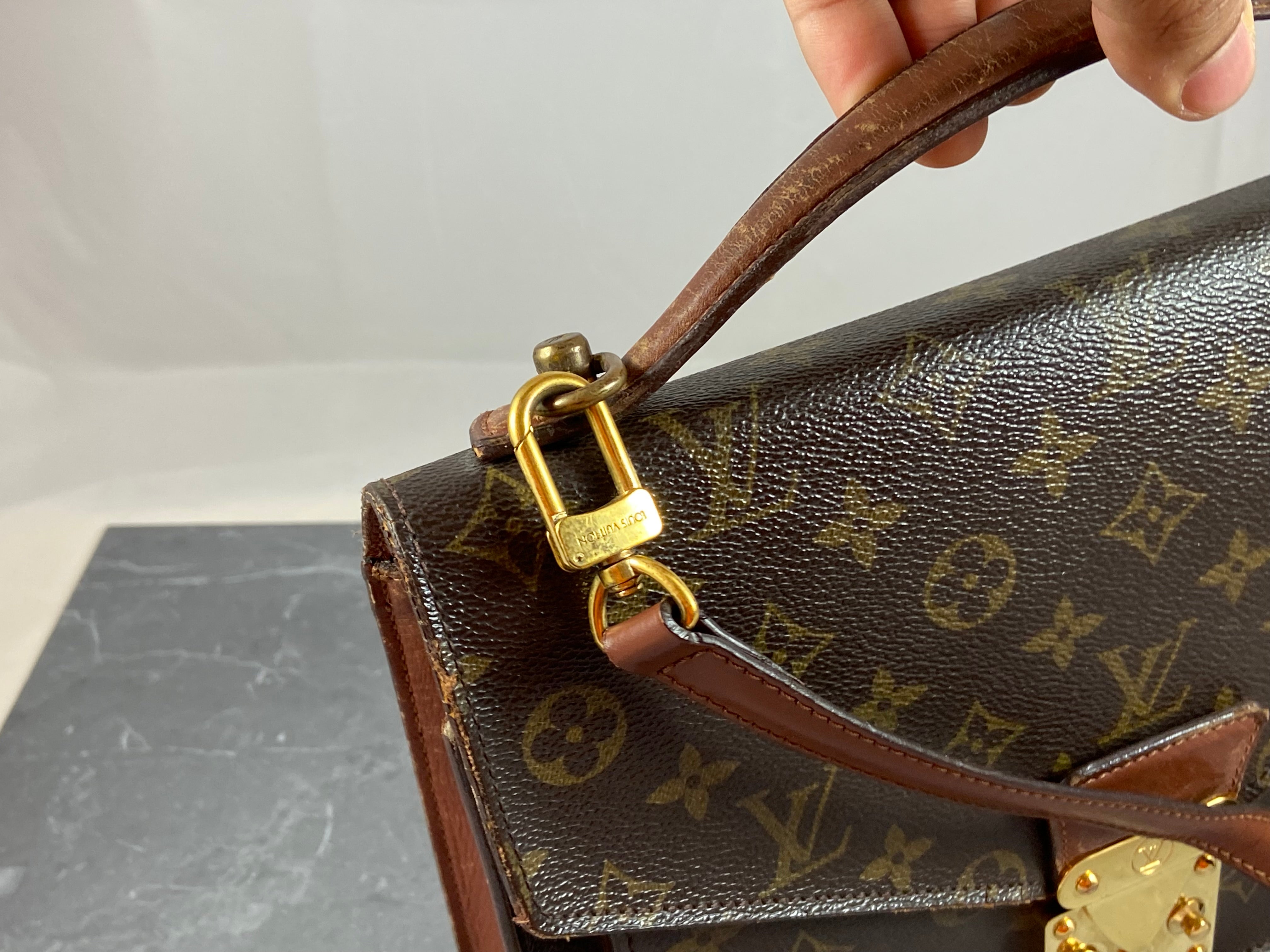 Louis Vuitton Monceau 28 Monogram Canvas