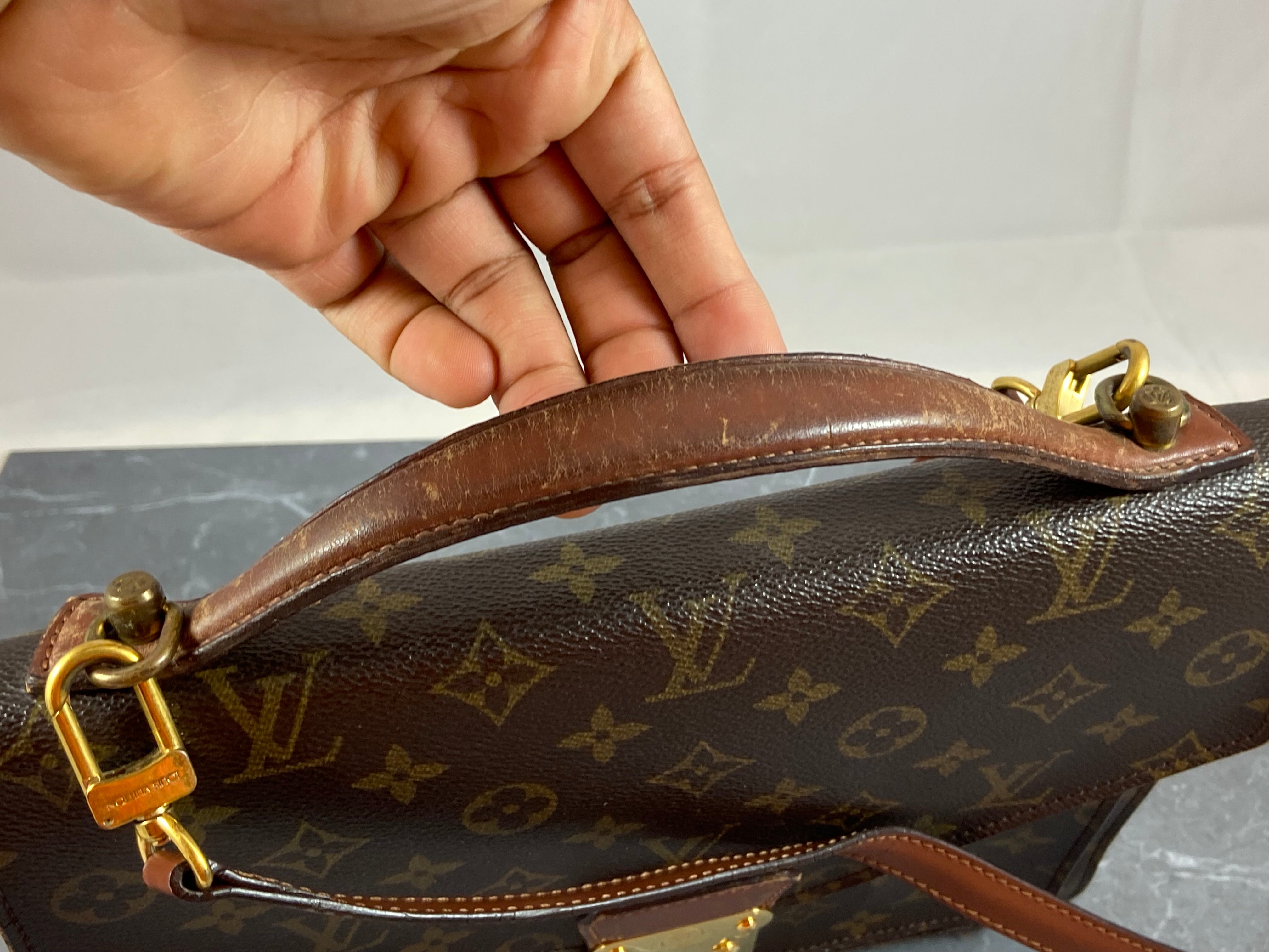 Louis Vuitton Monceau 28 Monogram Canvas