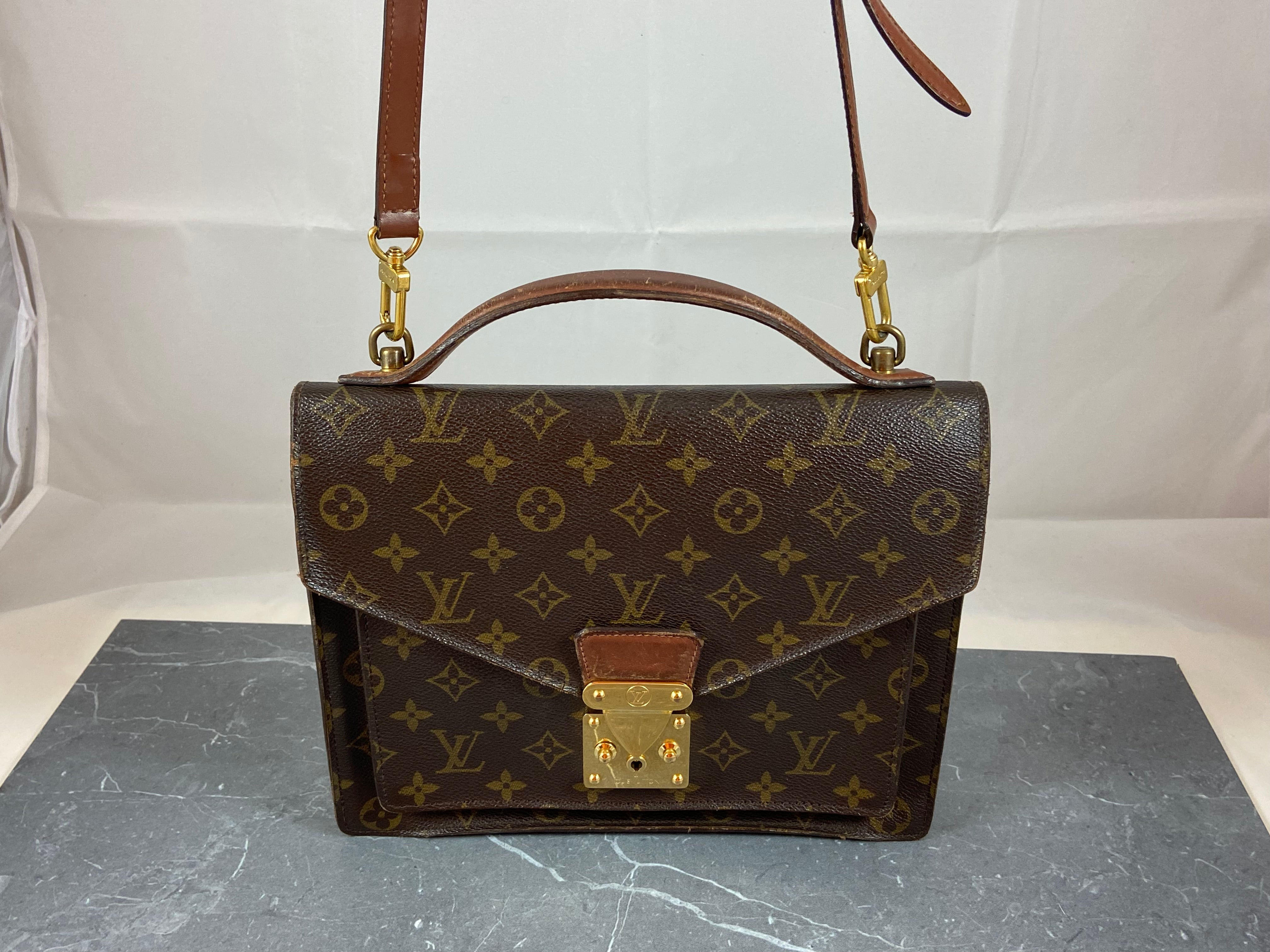 Louis Vuitton Monceau 28 Monogram Canvas