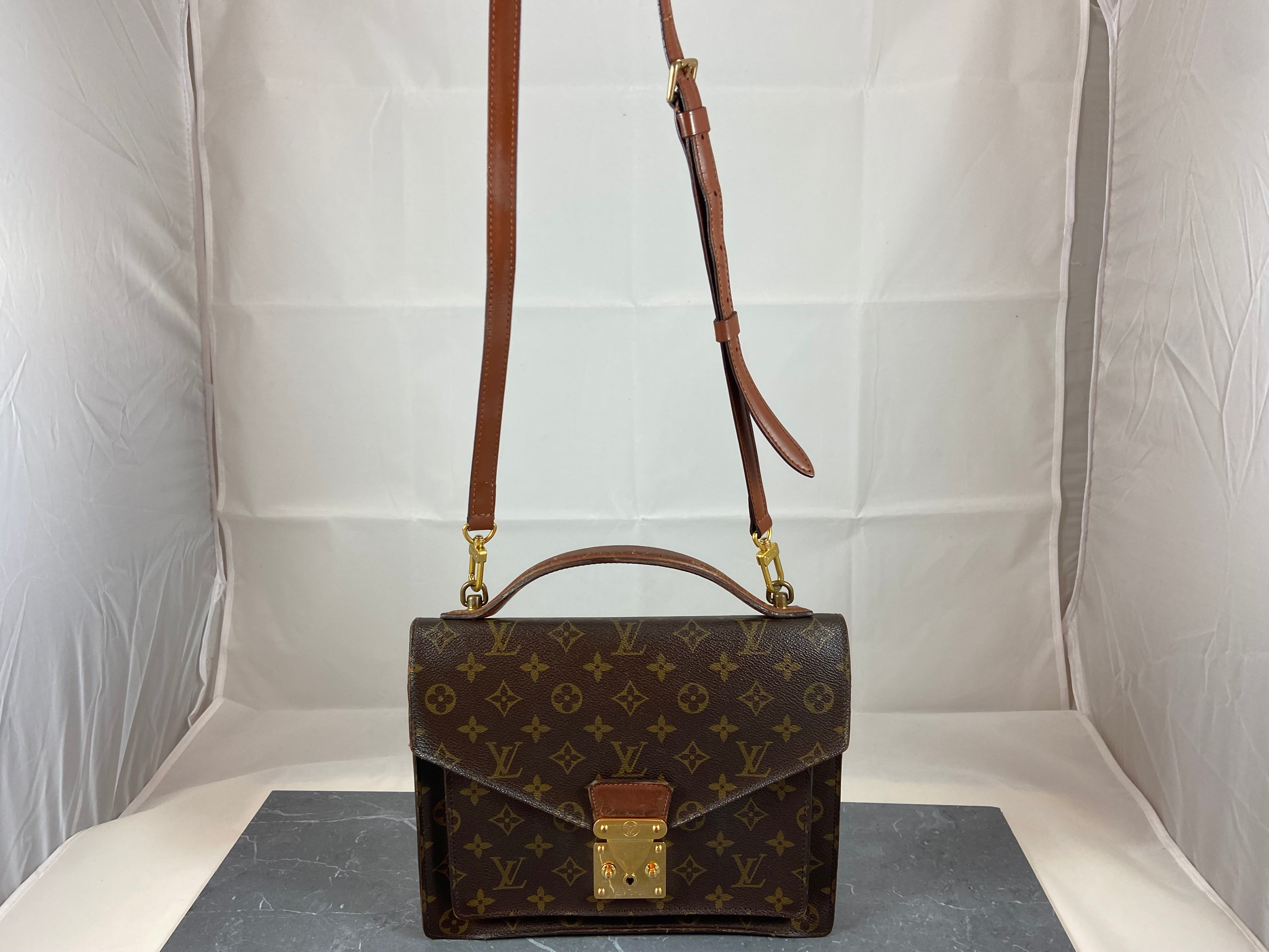 Louis Vuitton Monceau 28 Monogram Canvas