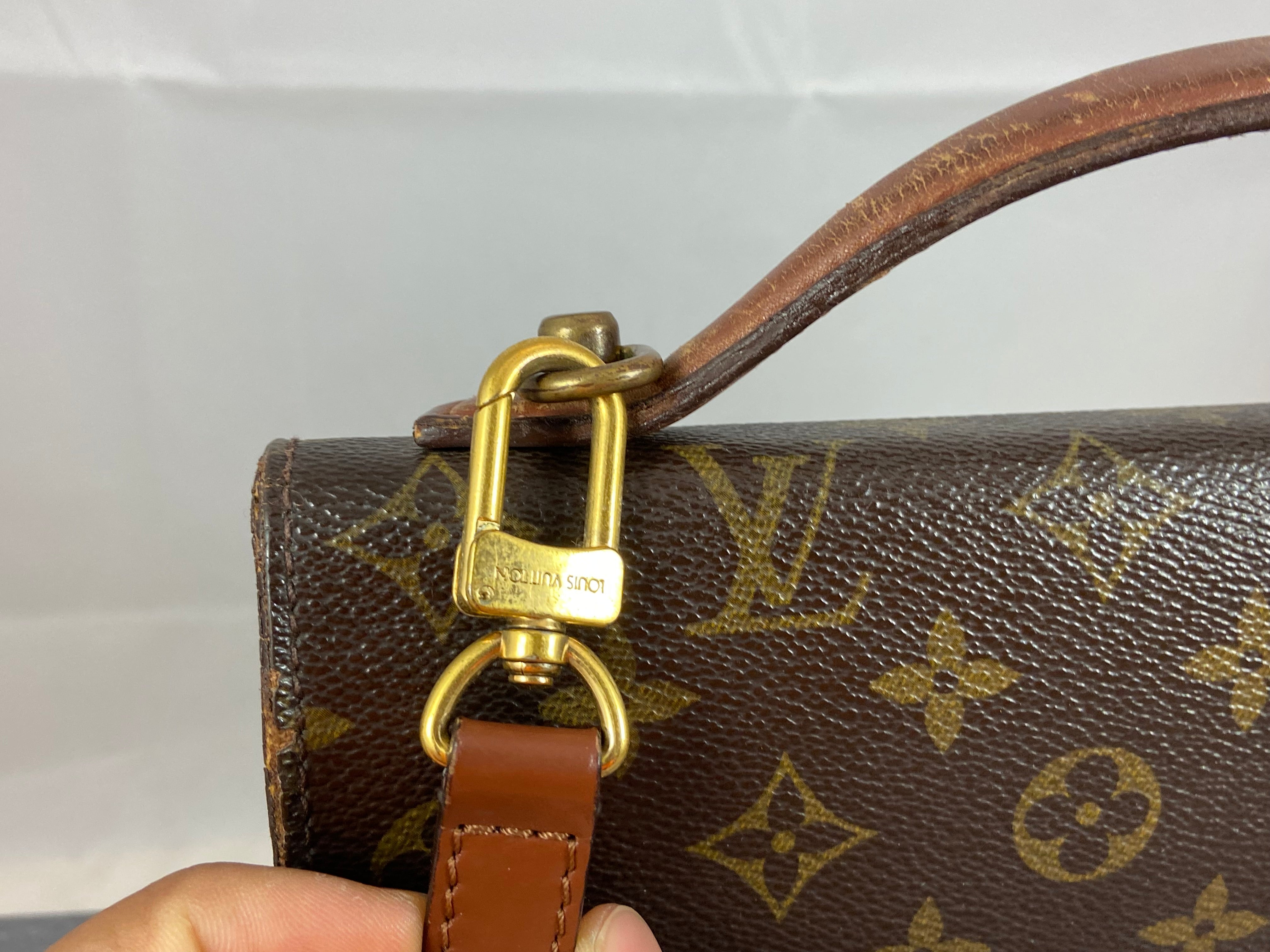 Louis Vuitton Monceau 28 Monogram Canvas