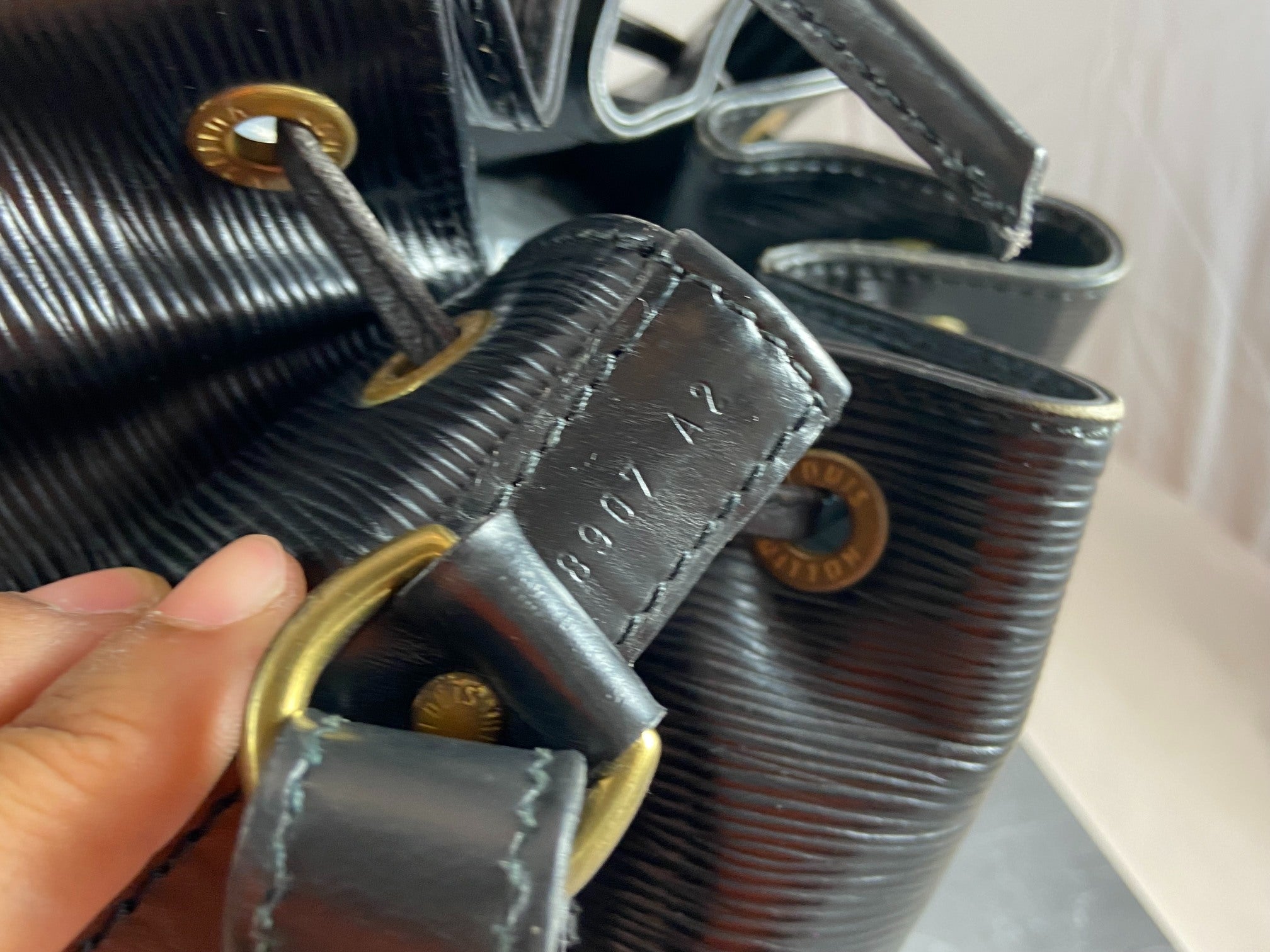 Louis Vuitton Sac Noé Petit Black Epi Leather