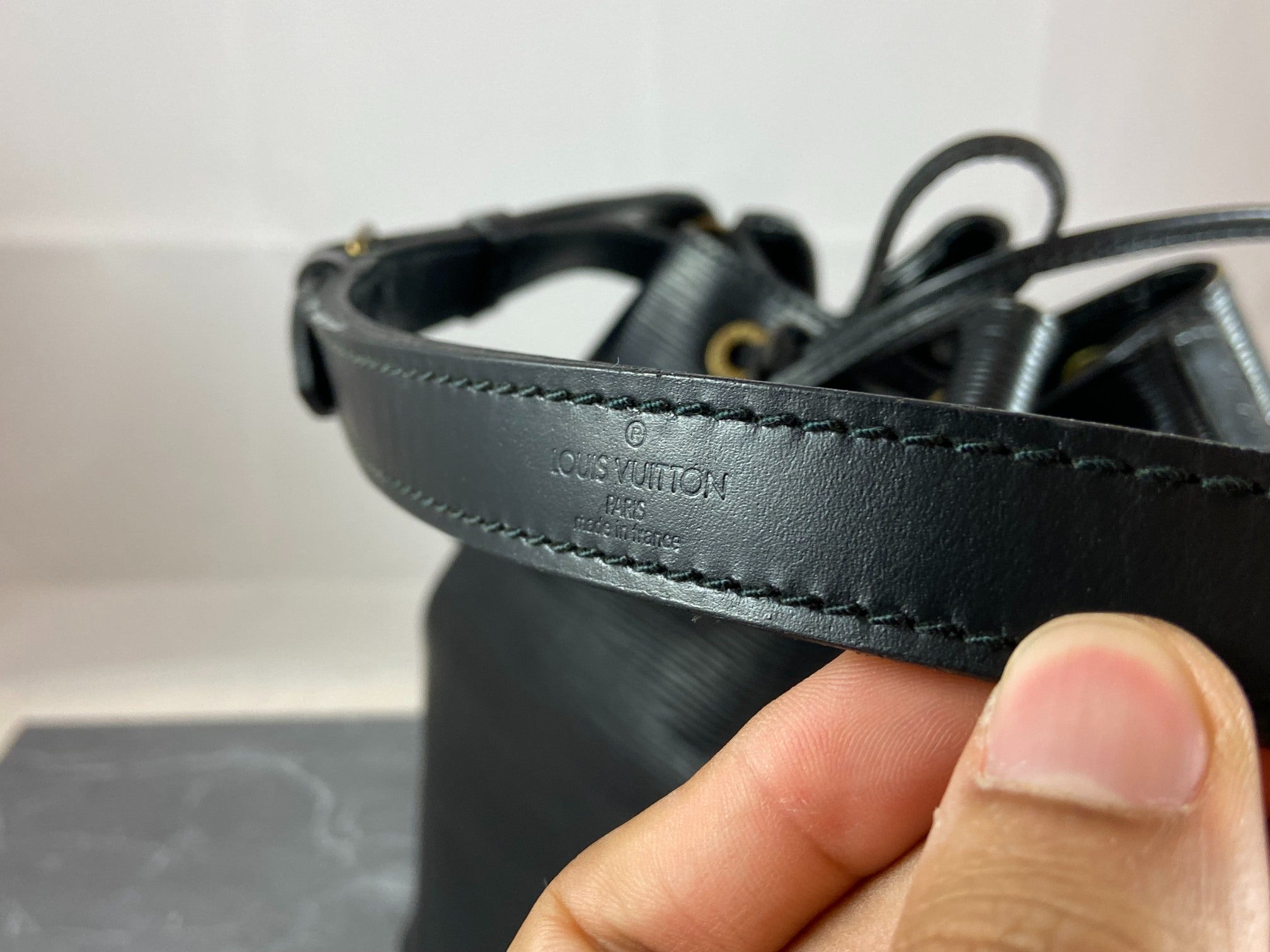Louis Vuitton Sac Noé Petit Black Epi Leather