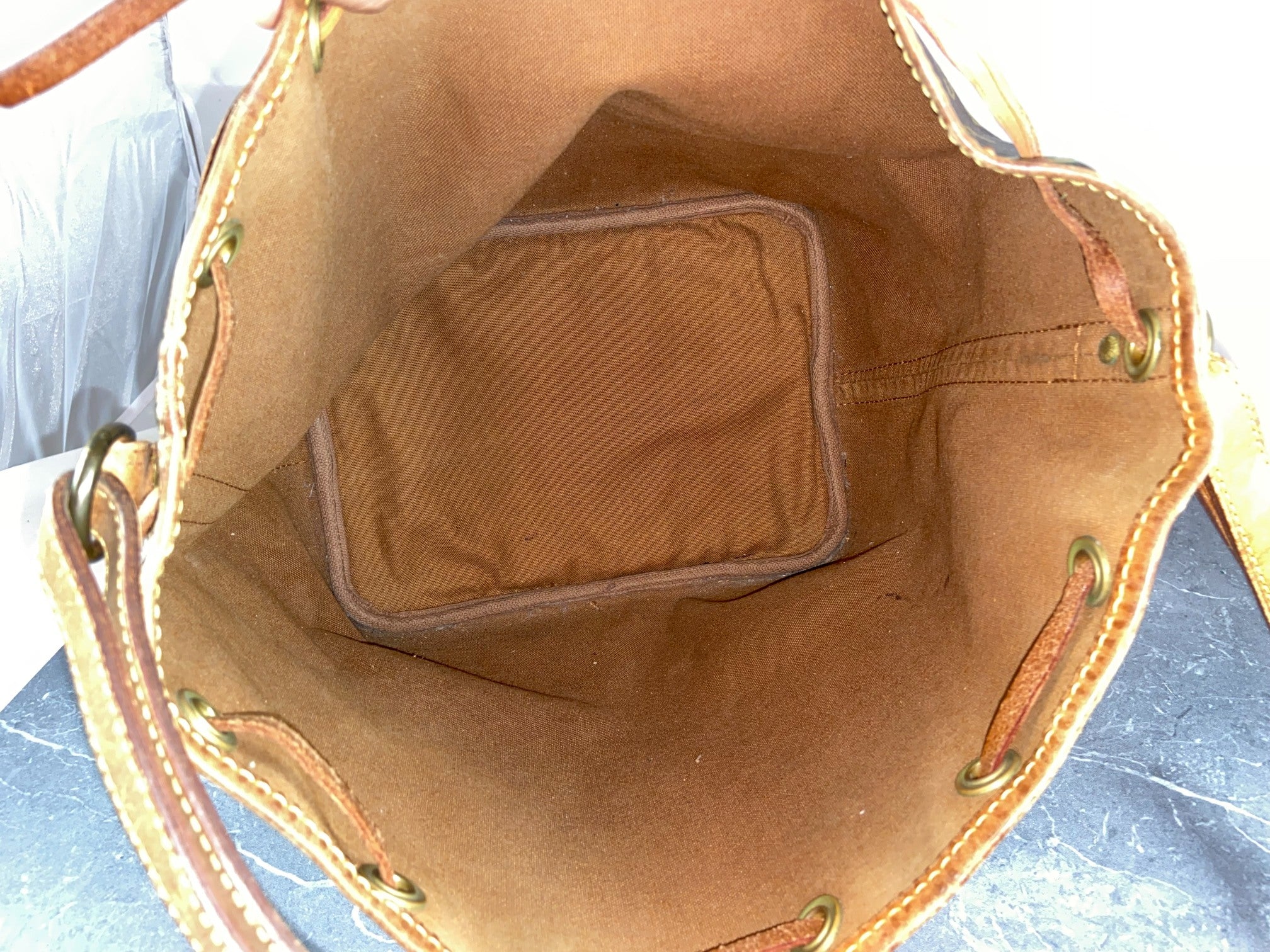 Louis Vuitton Sac Noé Petit Monogram Canvas