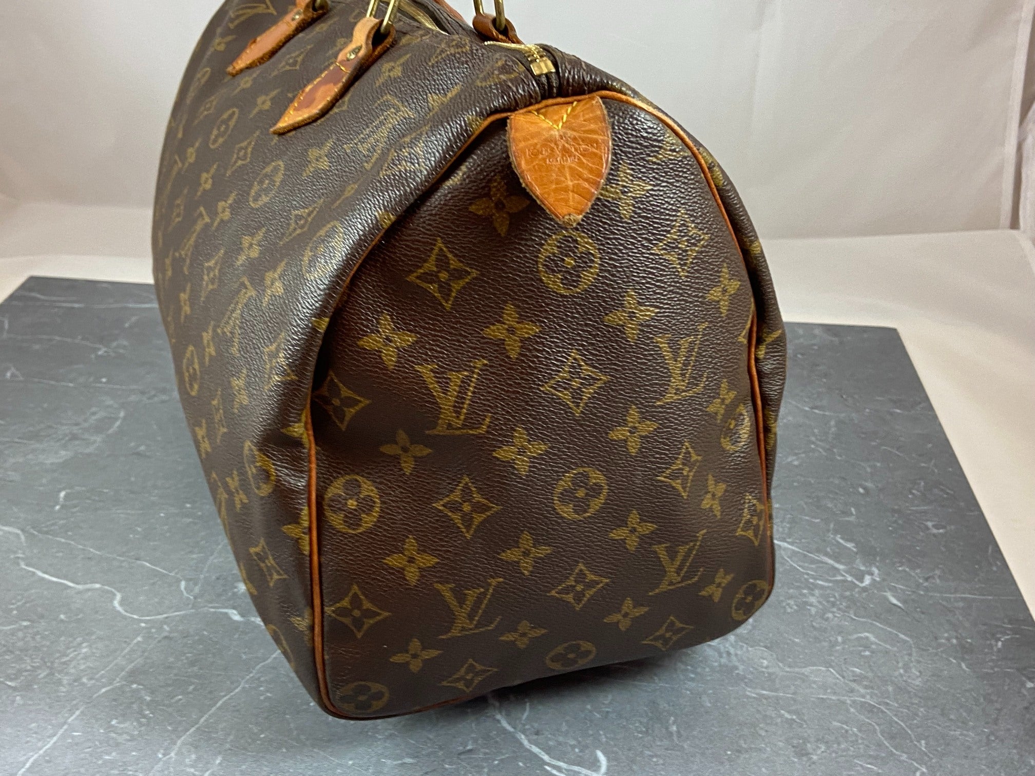 Louis Vuitton Speedy 35 Monogram Canvas