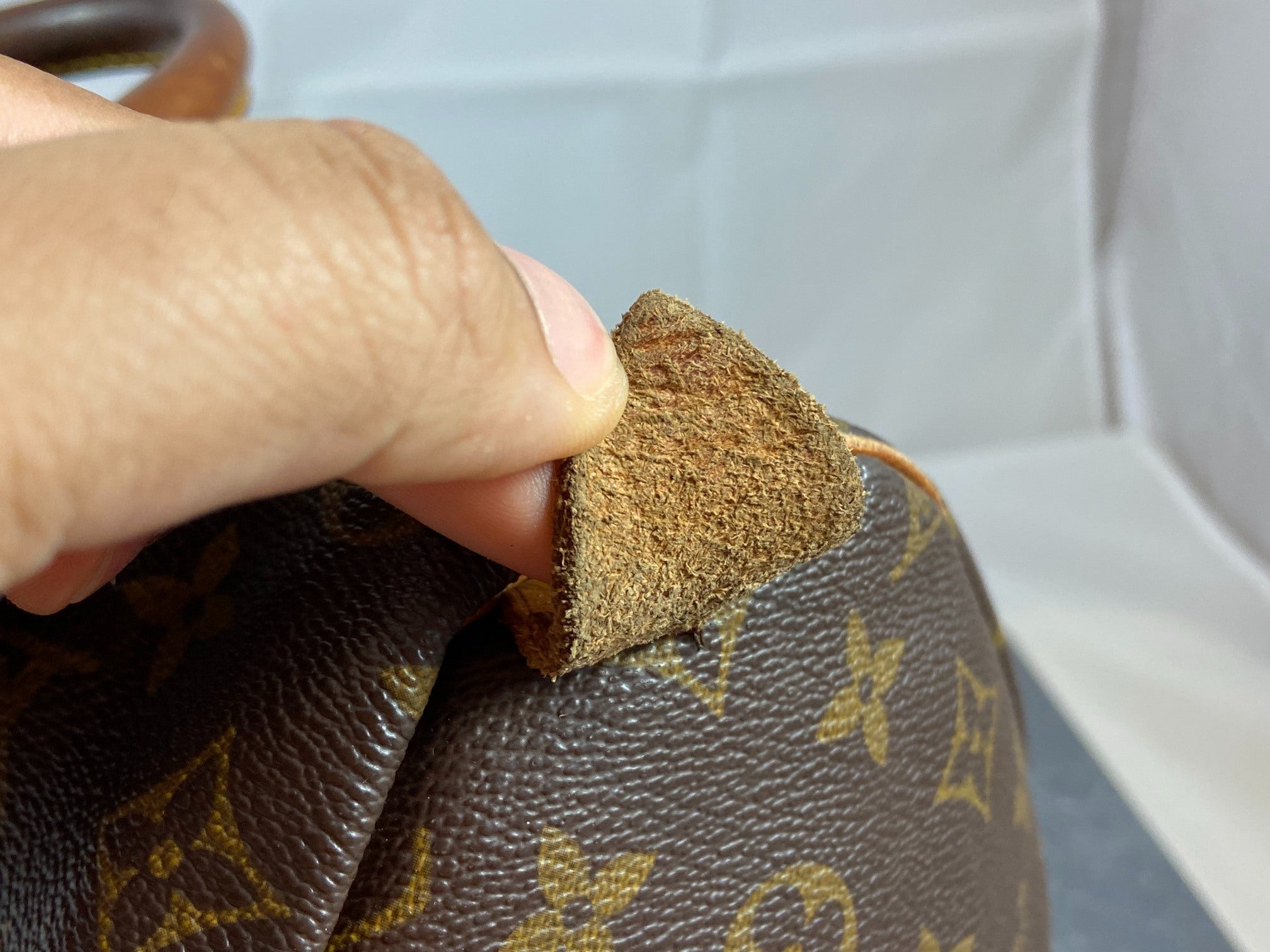 Louis Vuitton Speedy 35 Monogram Canvas