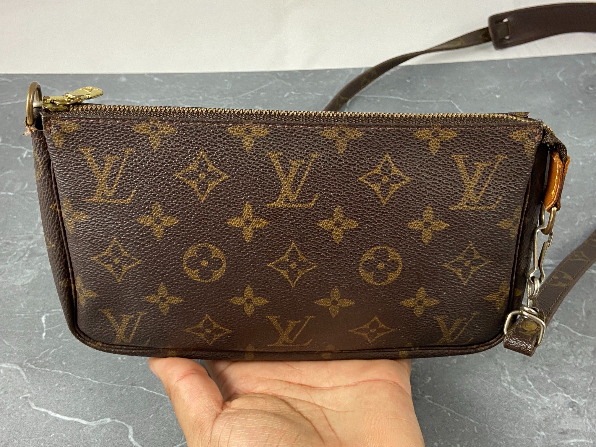 Louis Vuitton Pochette Accessoires Monogram Canvas