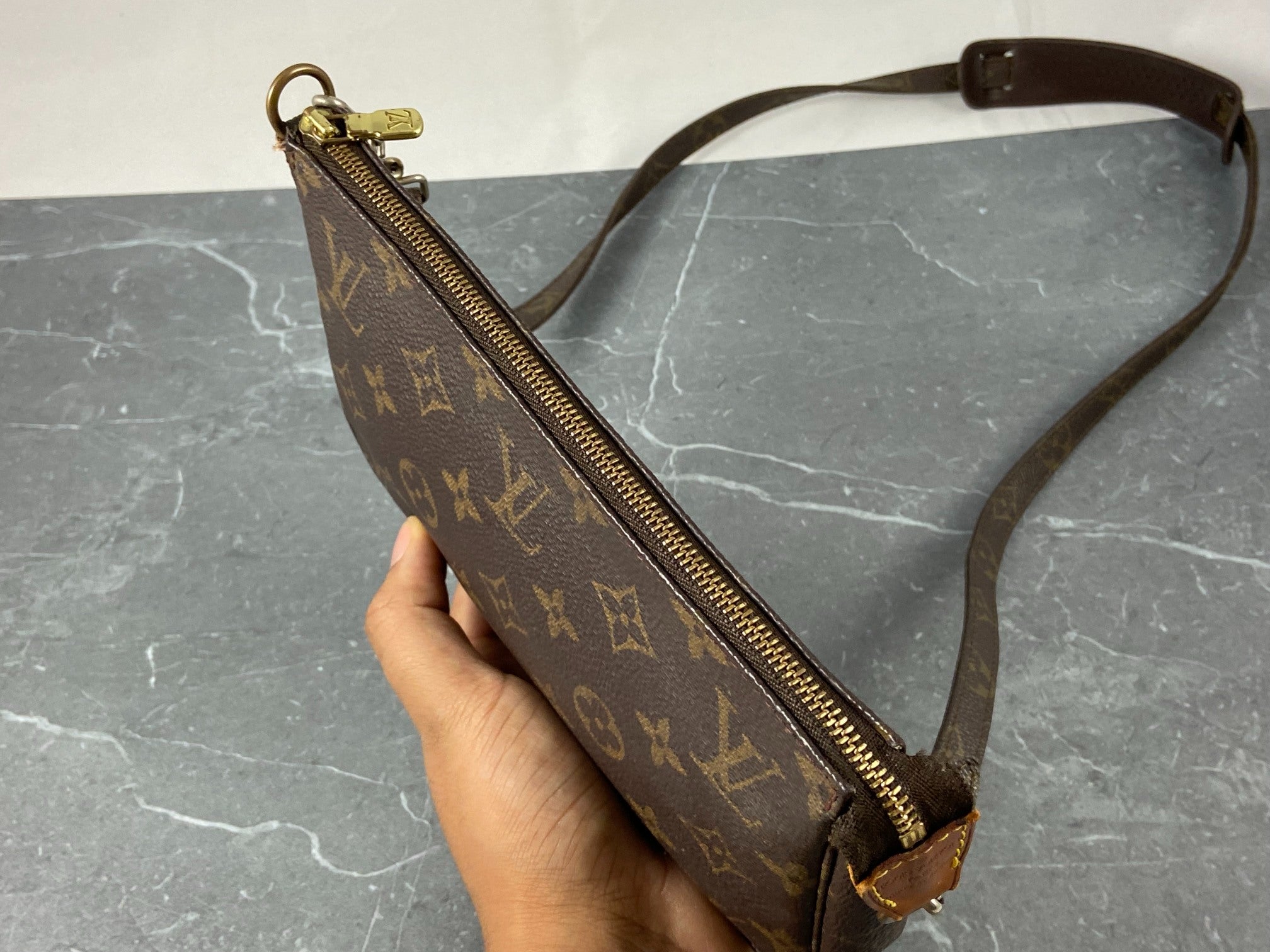 Louis Vuitton Pochette Accessoires Monogram Canvas