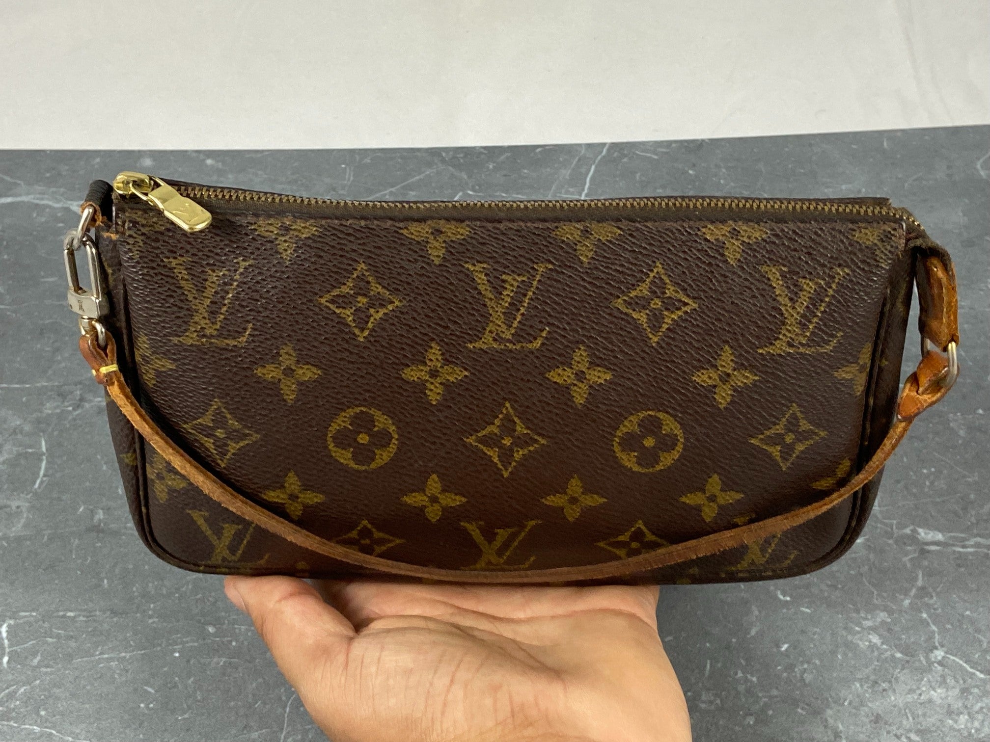 Louis Vuitton Pochette Accessoires Monogram Canvas