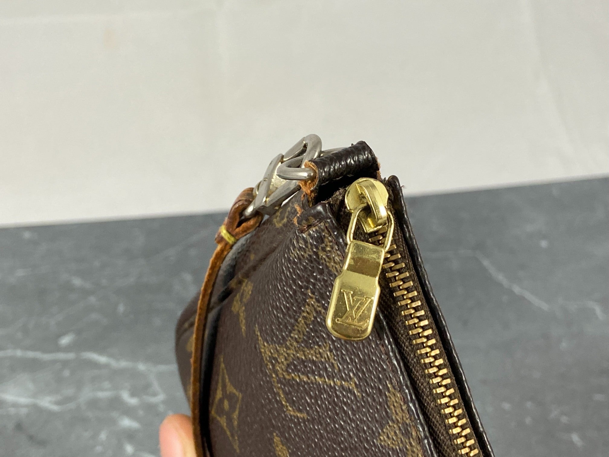 Louis Vuitton Pochette Accessoires Monogram Canvas