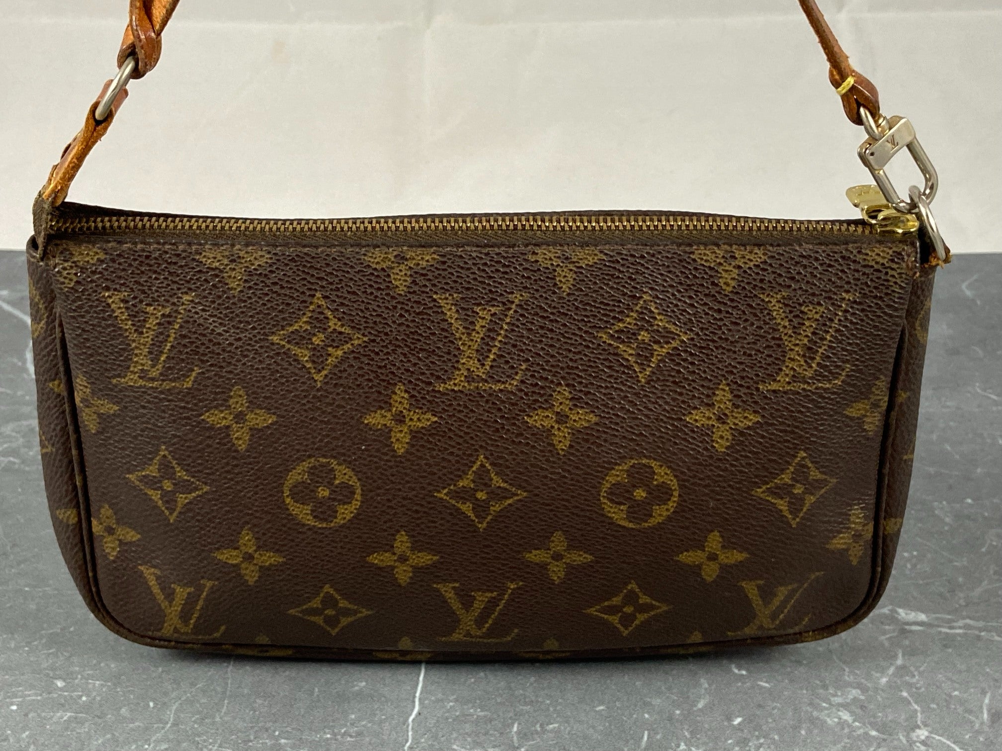 Louis Vuitton Pochette Accessoires Monogram Canvas