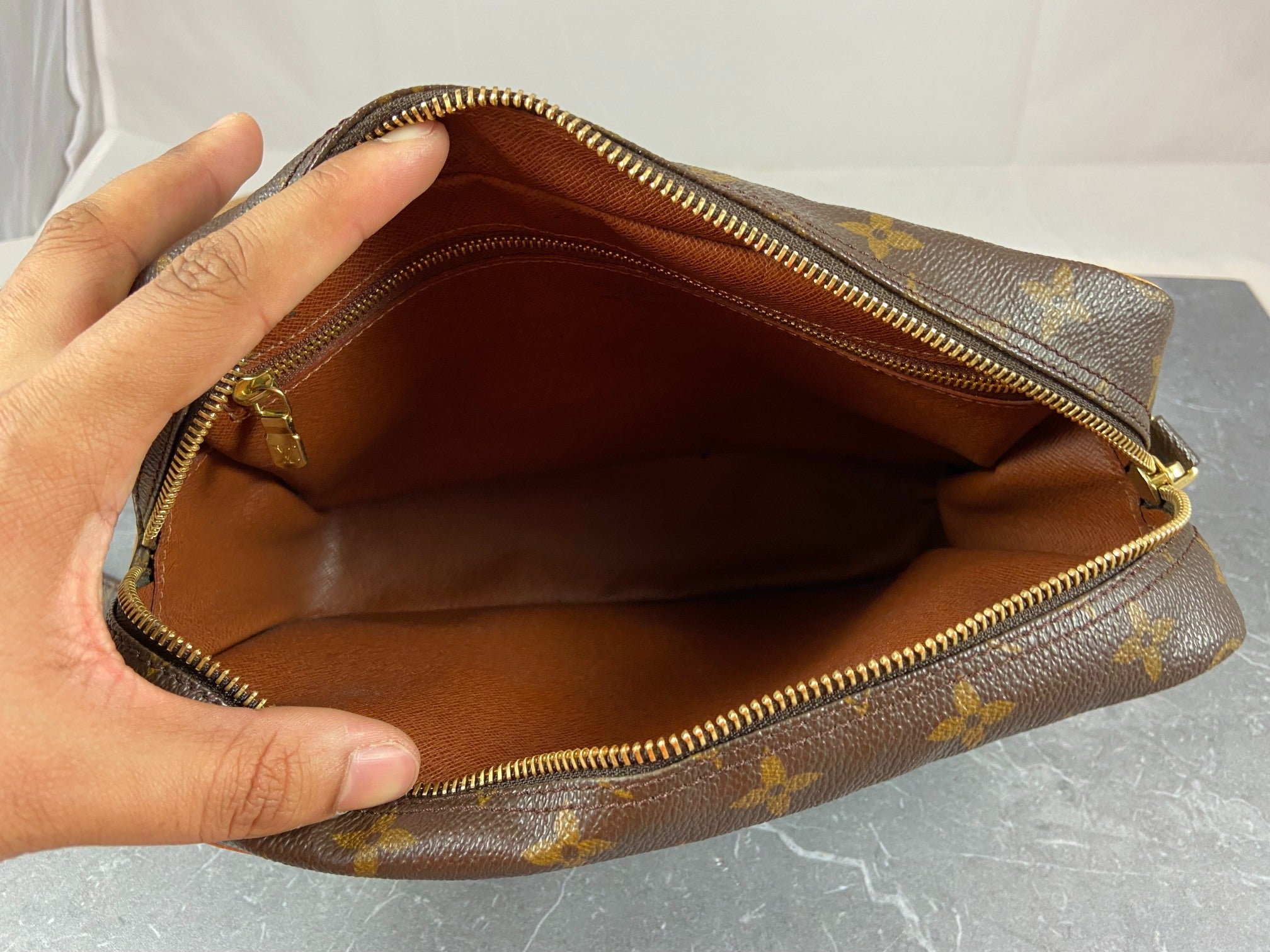 Louis Vuitton Trocadero 27 Shoulder Bag Monogram Canvas