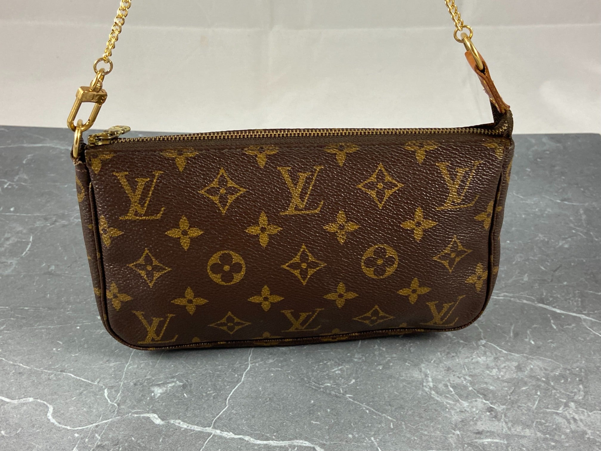 Louis Vuitton Pochette Accessoires Monogram Canvas