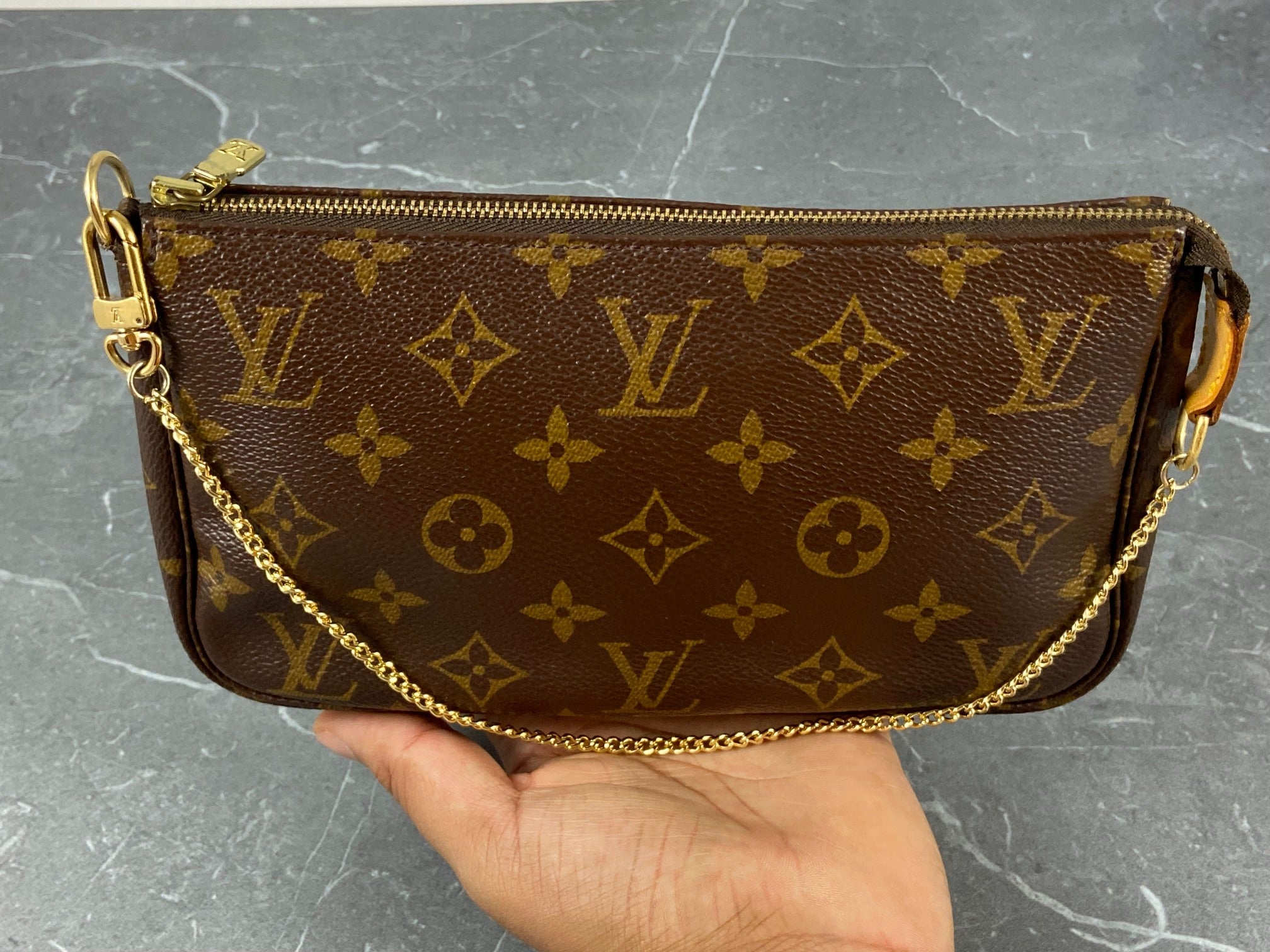 Louis Vuitton Pochette Accessoires Monogram Canvas
