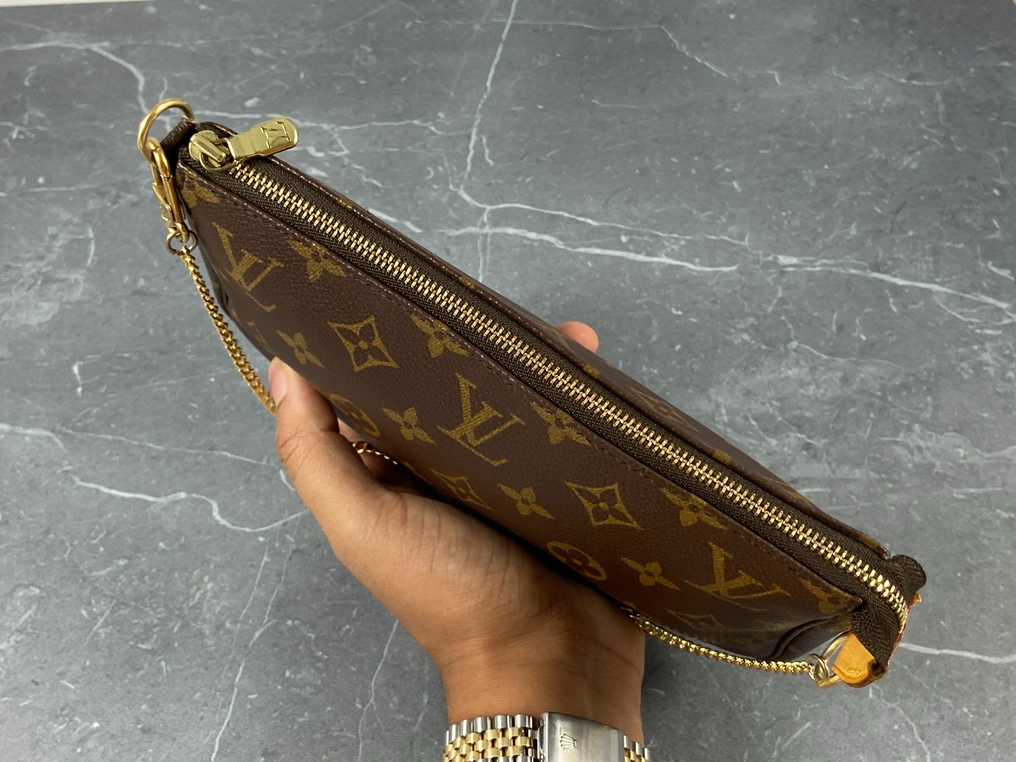Louis Vuitton Pochette Accessoires Monogram Canvas