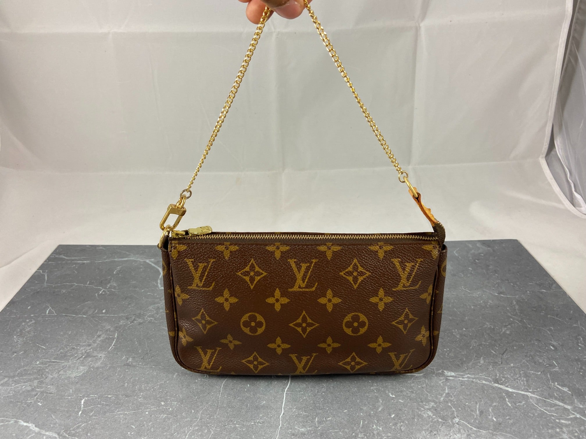 Louis Vuitton Pochette Accessoires Monogram Canvas