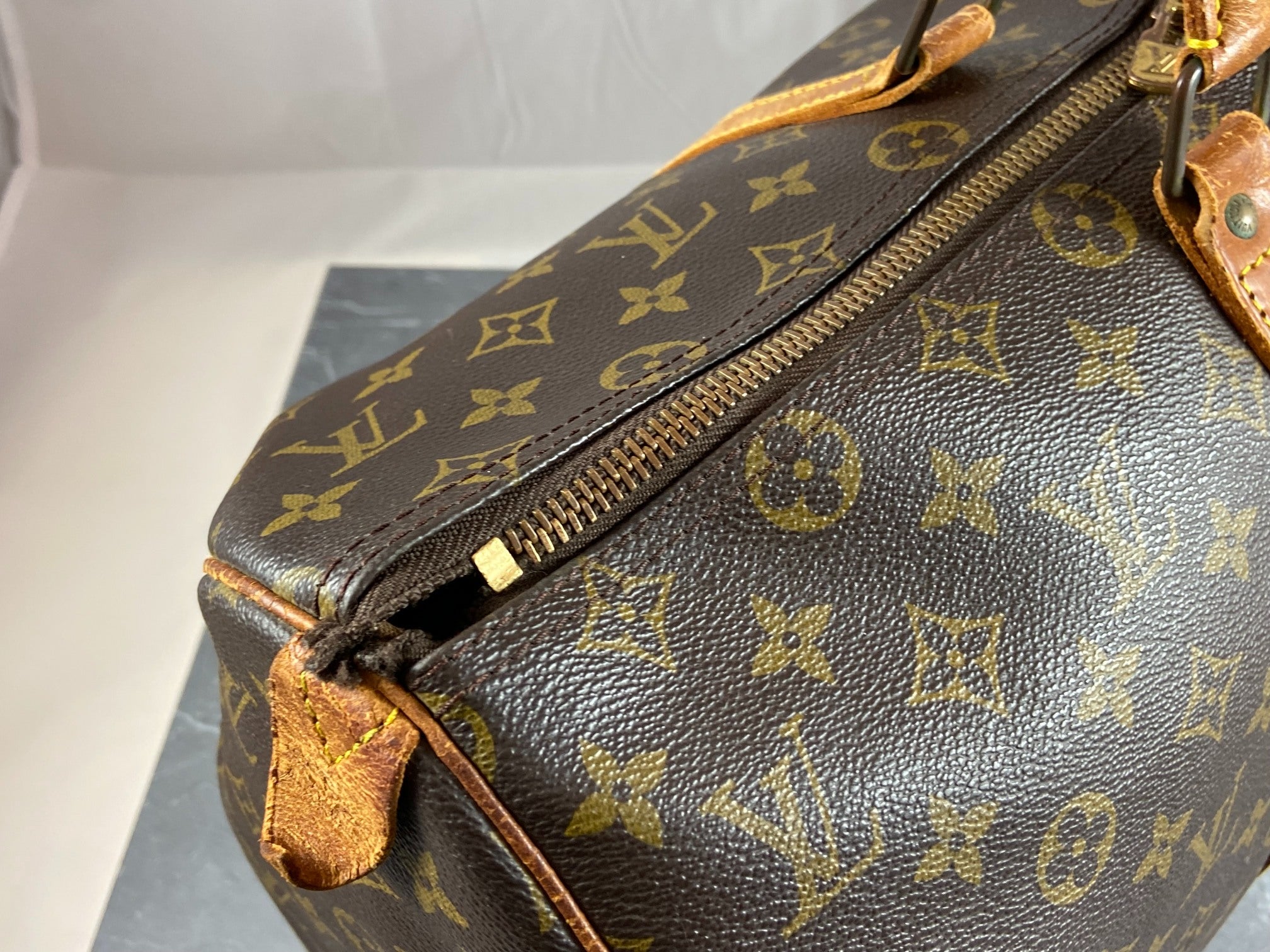 Louis Vuitton Keepall 45 Monogram Canvas