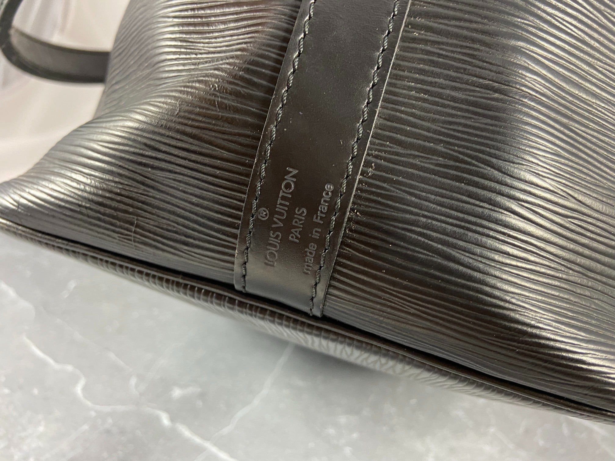 Louis Vuitton Sac Noé Petit Black Epi Leather